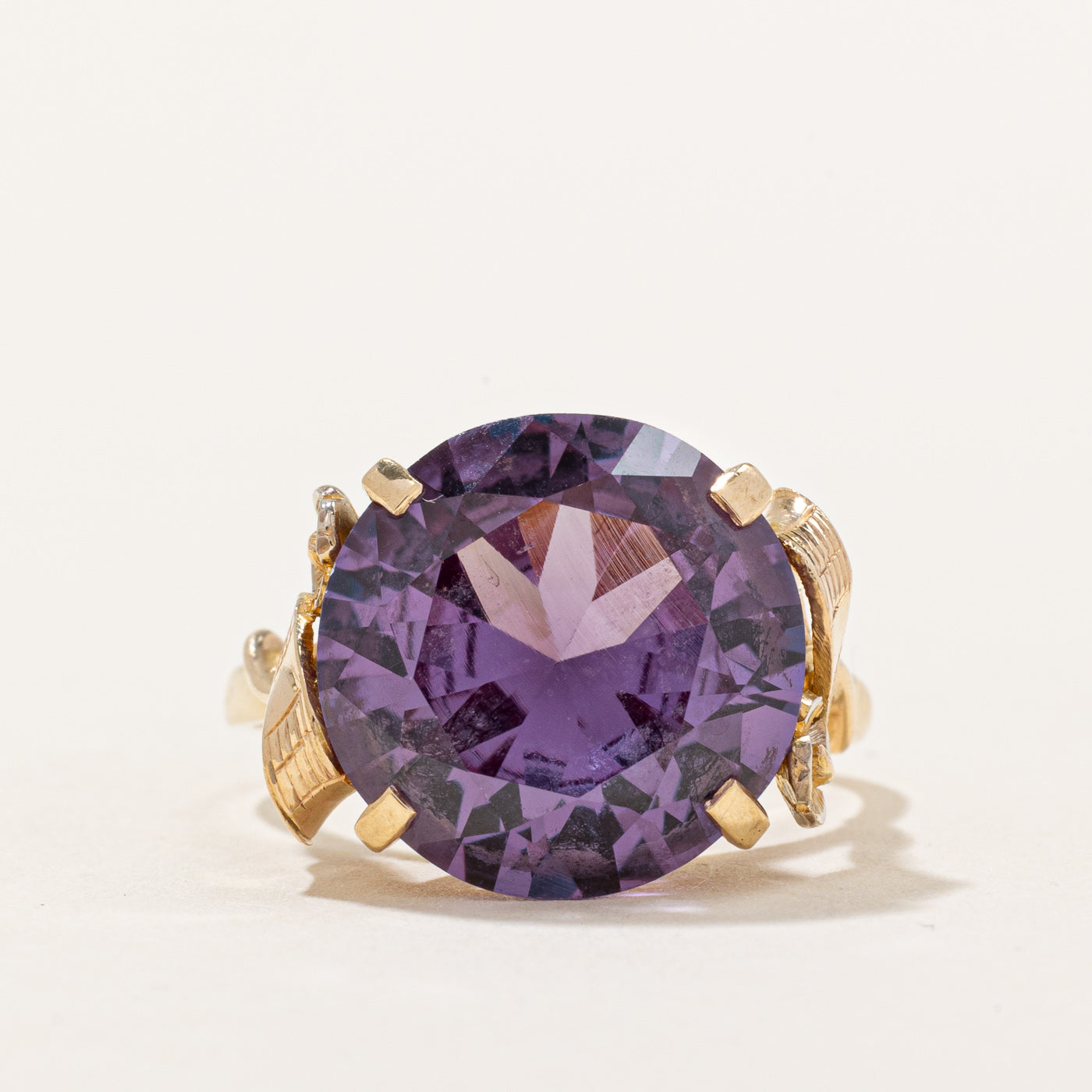 Synthetic Colour Change Sapphire Cocktail Ring | 8.86ct | SZ 6.5 |