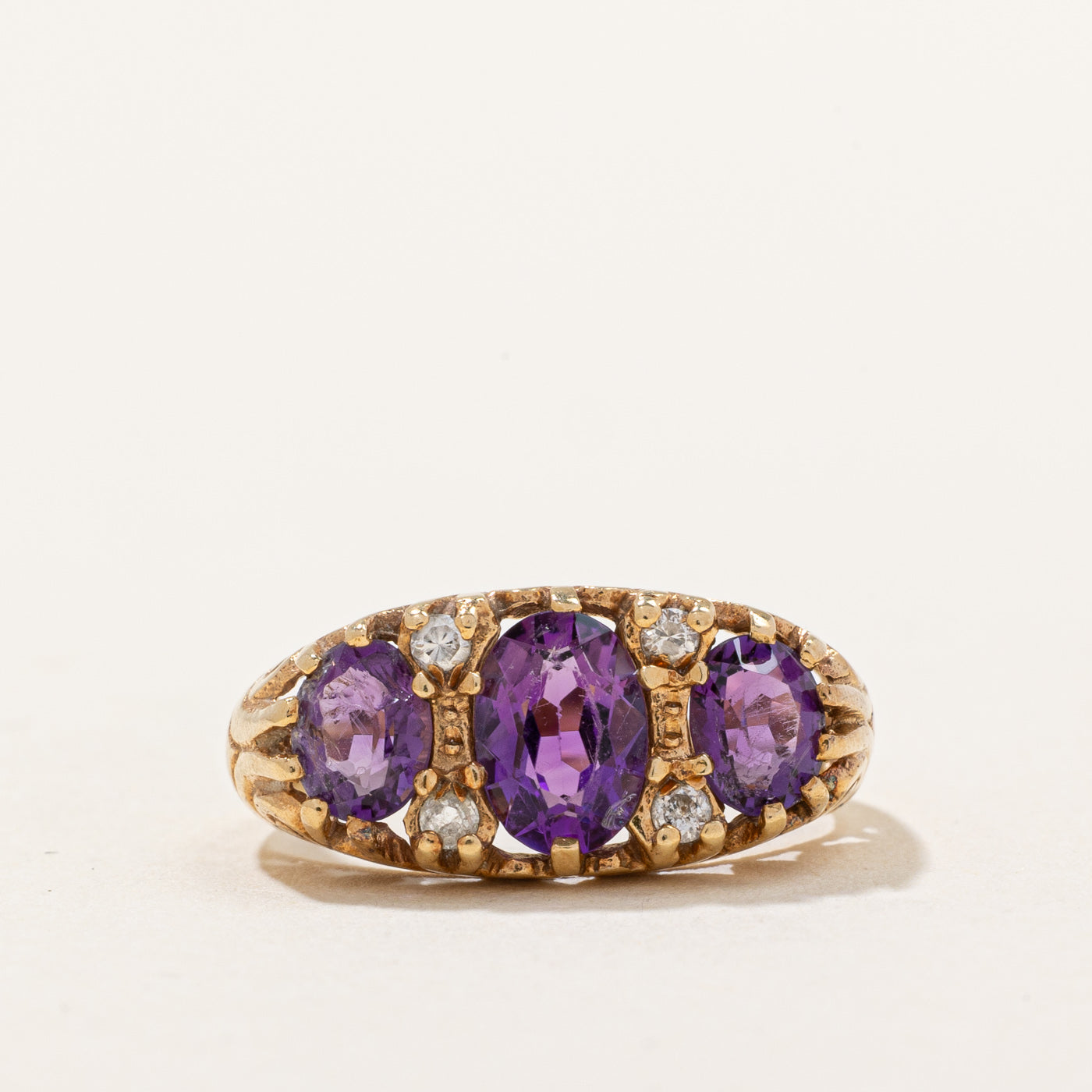 Amethyst & Diamond Cocktail Ring | 0.60ctw, 0.08ctw | SZ 4 |