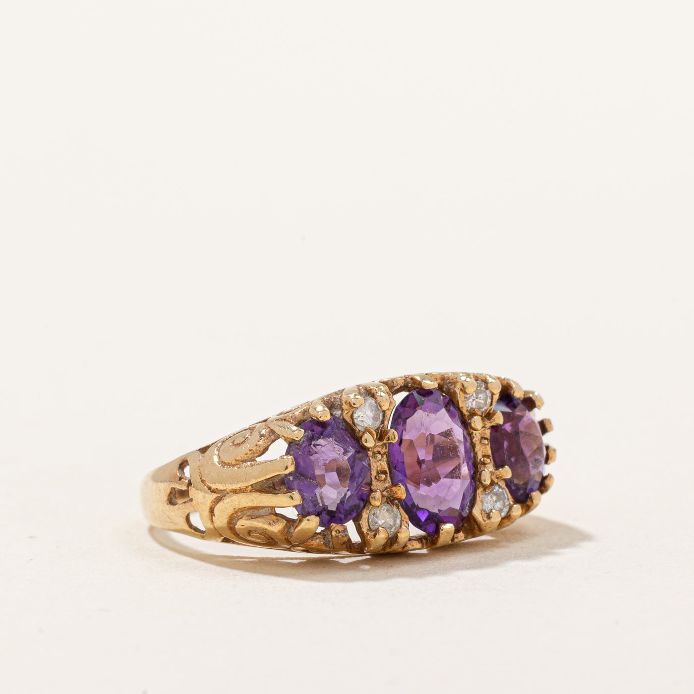 Amethyst & Diamond Cocktail Ring | 0.60ctw, 0.08ctw | SZ 4 |