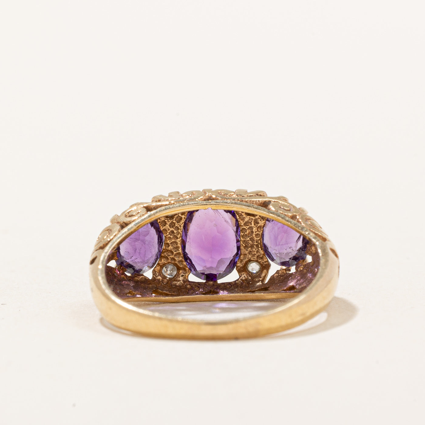 Amethyst & Diamond Cocktail Ring | 0.60ctw, 0.08ctw | SZ 4 |