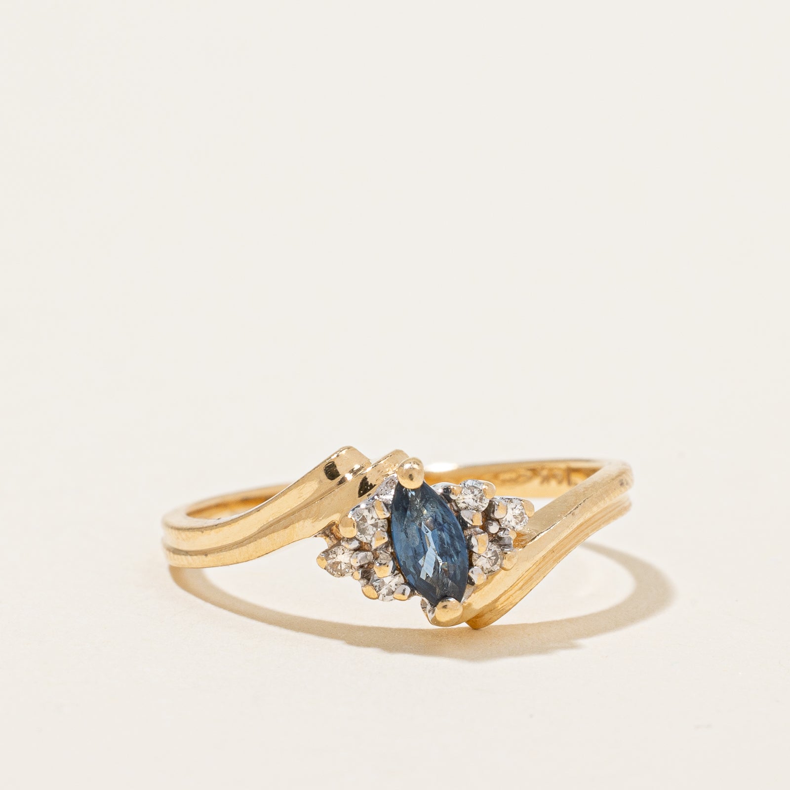 Blue Sapphire & Diamond Ring | 0.12ct, 0.05ctw | SZ 6.75 |