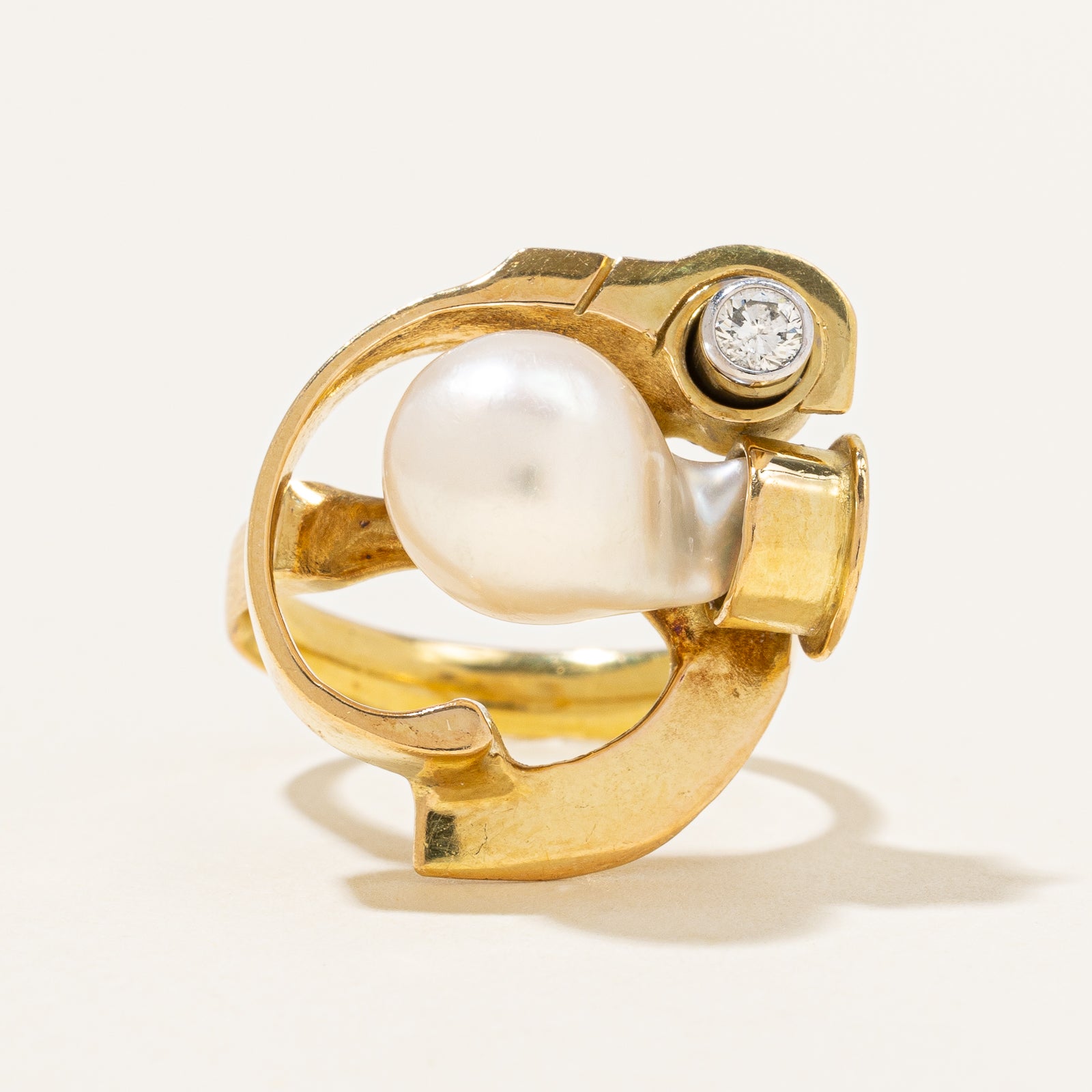 Cultured Pearl & Diamond Cocktail Ring | 5.00ct, 0.07ct | SZ 5.5 |