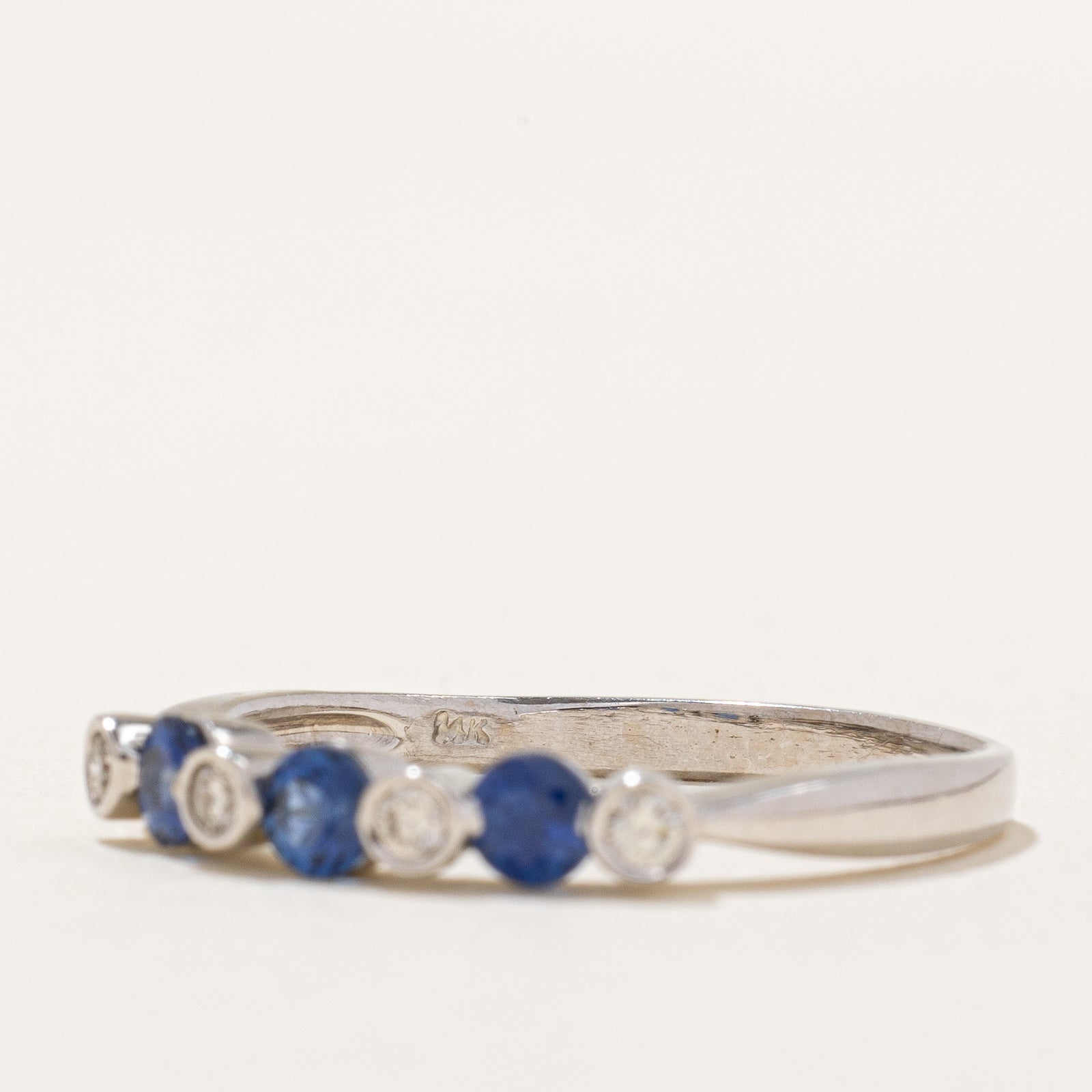 Bague saphir bleu et diamants | 0,42 ct, 0,12 ct | Taille 8,75 |