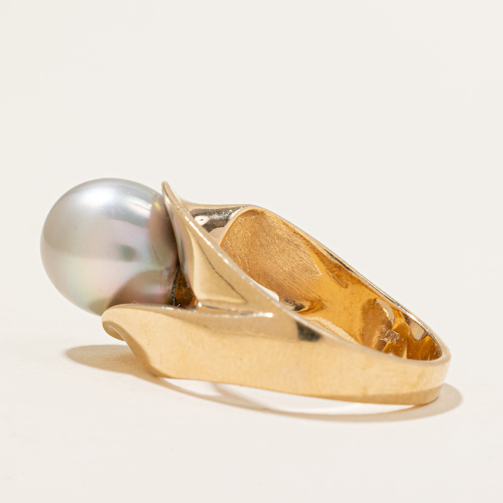 Cultured Pearl Ring | 8.25ct | SZ 8 |