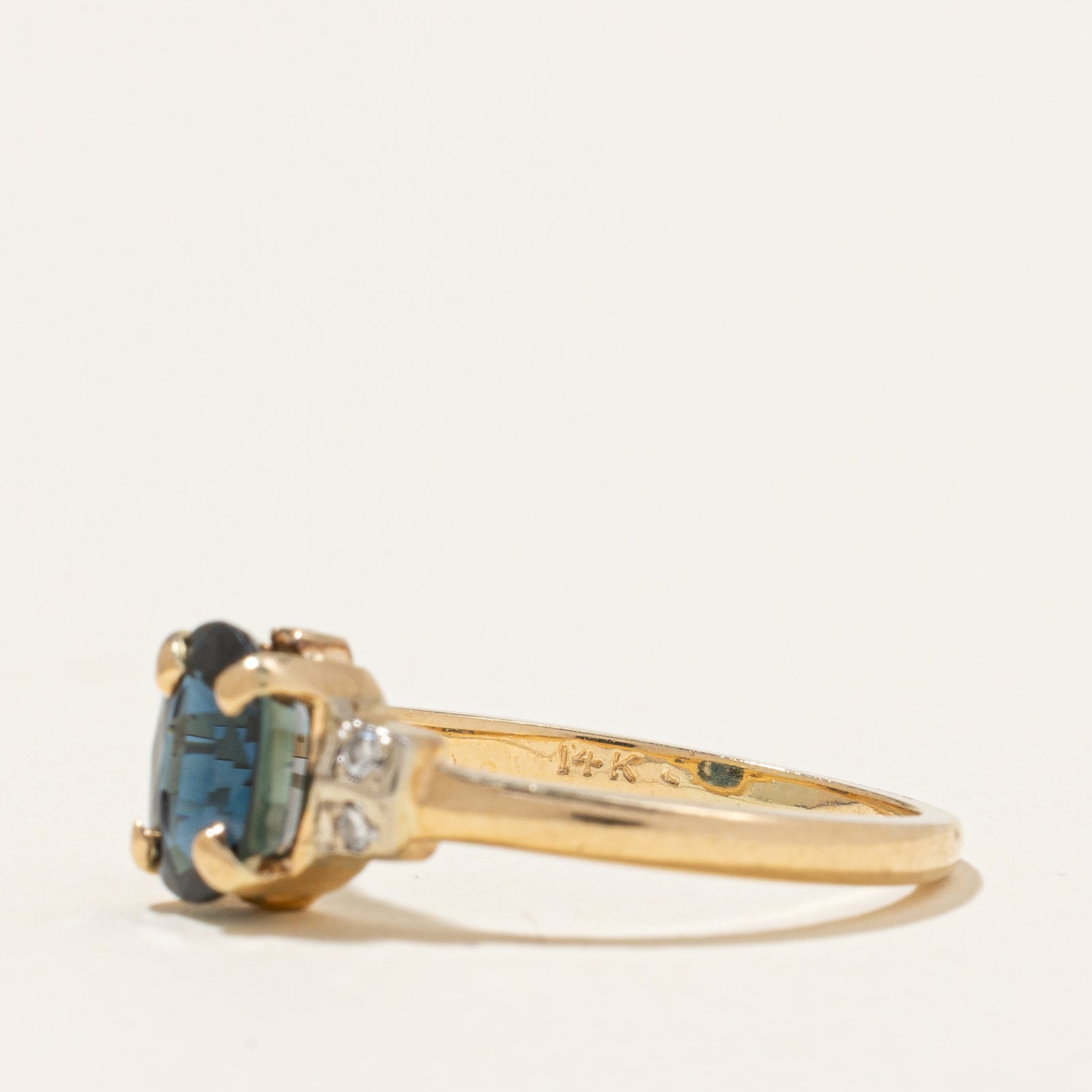 Blue Sapphire & Diamond Ring | 1.00ct, 0.04ctw | SZ 5.5 |