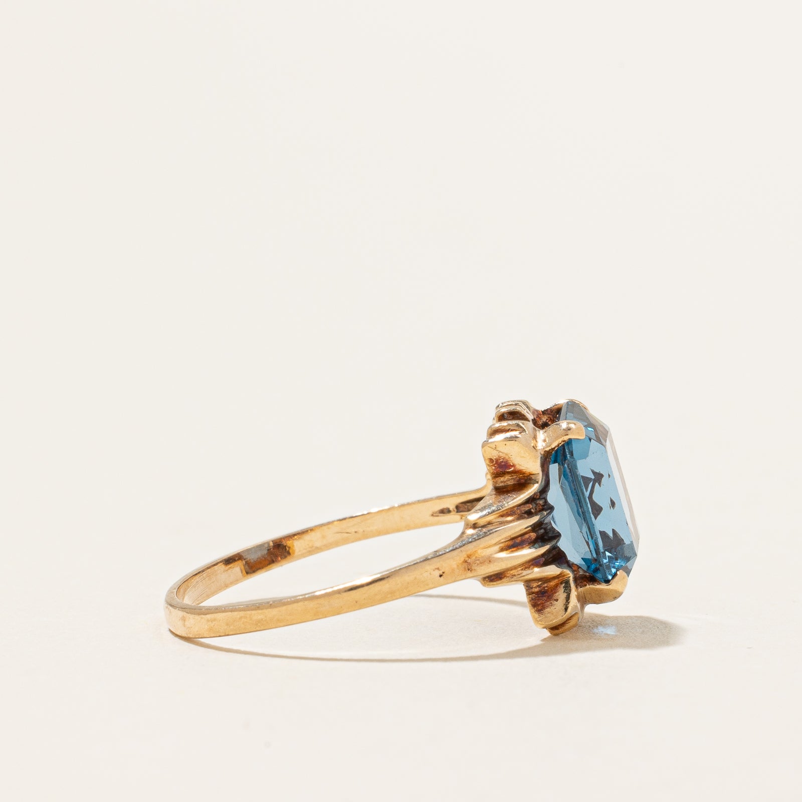 Synthetic Spinel Cocktail Ring | 2.20ct | SZ 4.5 |