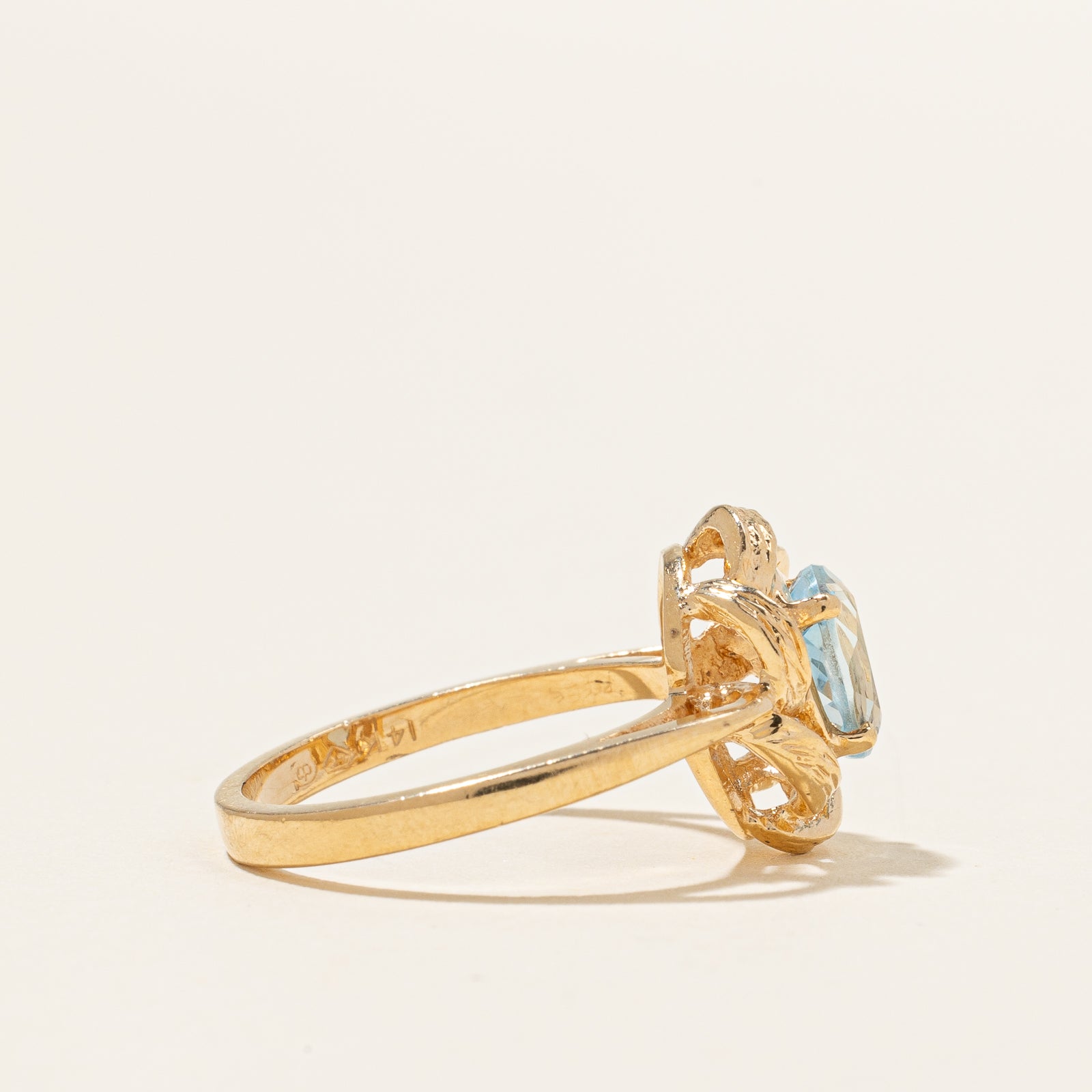 Aquamarine Cocktail Ring | 0.60ct | SZ 6 |