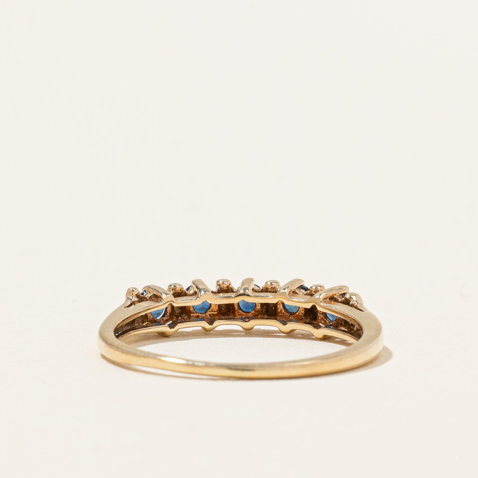 Bague cinq saphirs bleus | 0,25 ct | Taille 6 |
