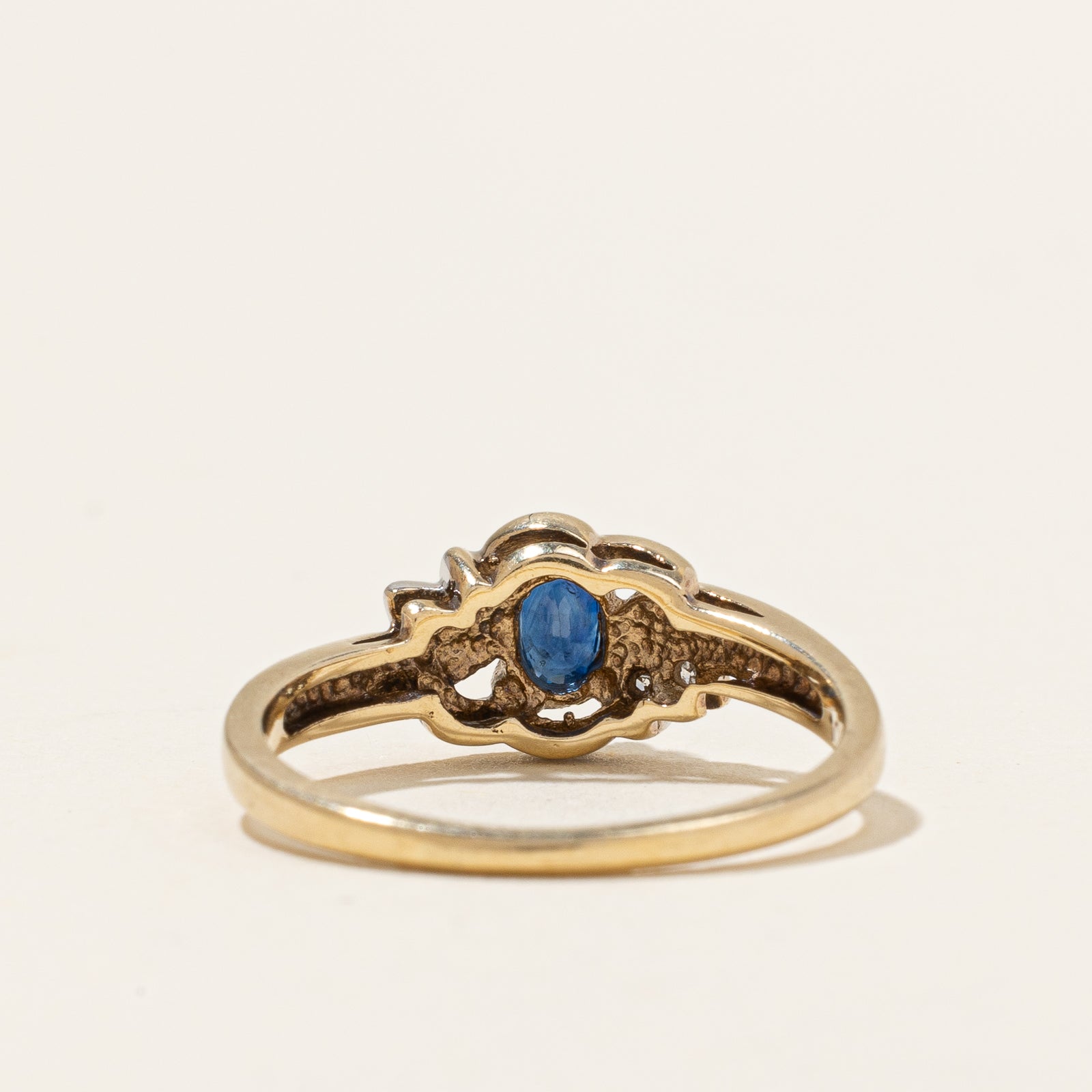 Bague saphir et diamants | 0,25 ct, 0,02 ct | Taille 5,5 |