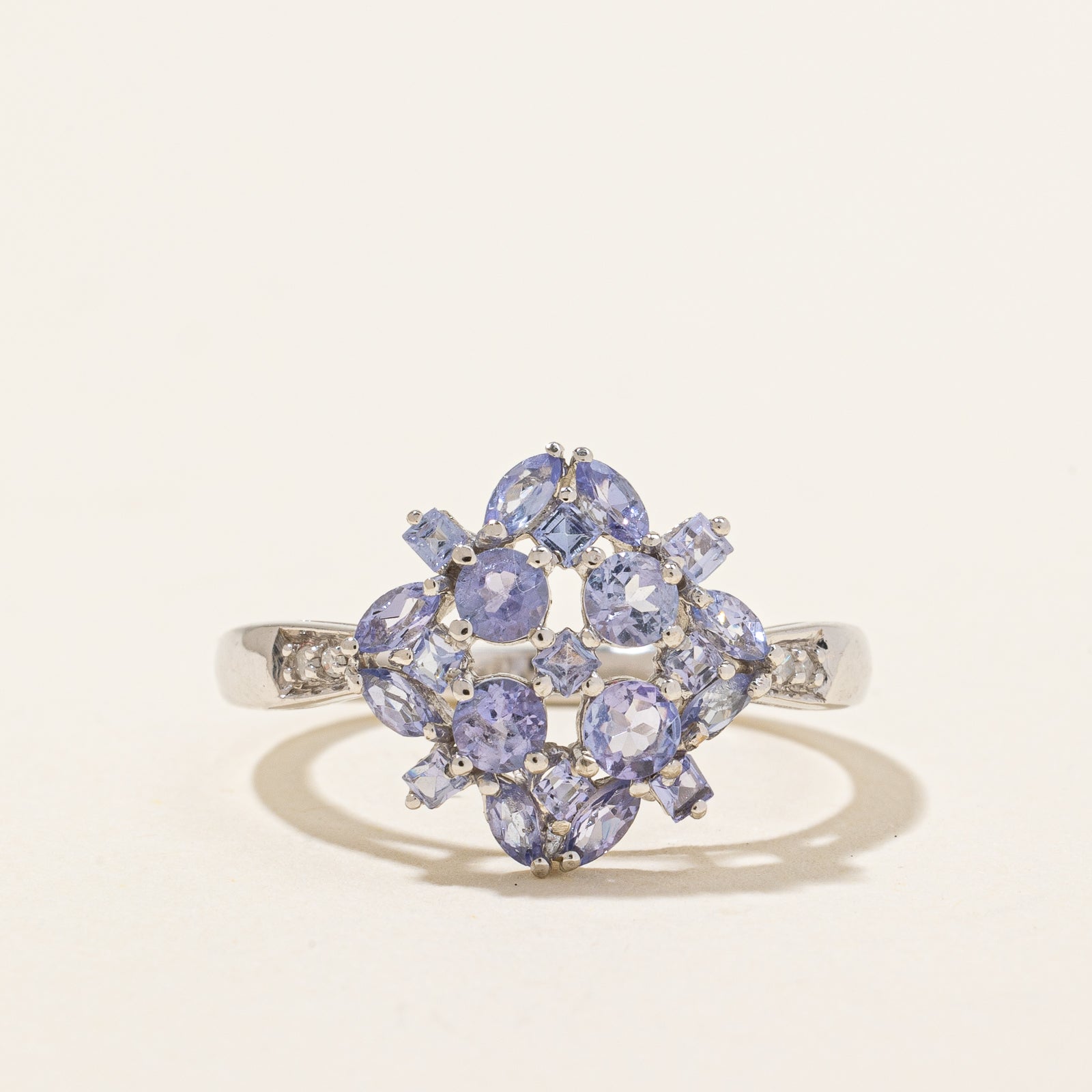 Tanzanite & Diamond Ring | 0.72ctw, 0.02ctw | SZ 6.5 |