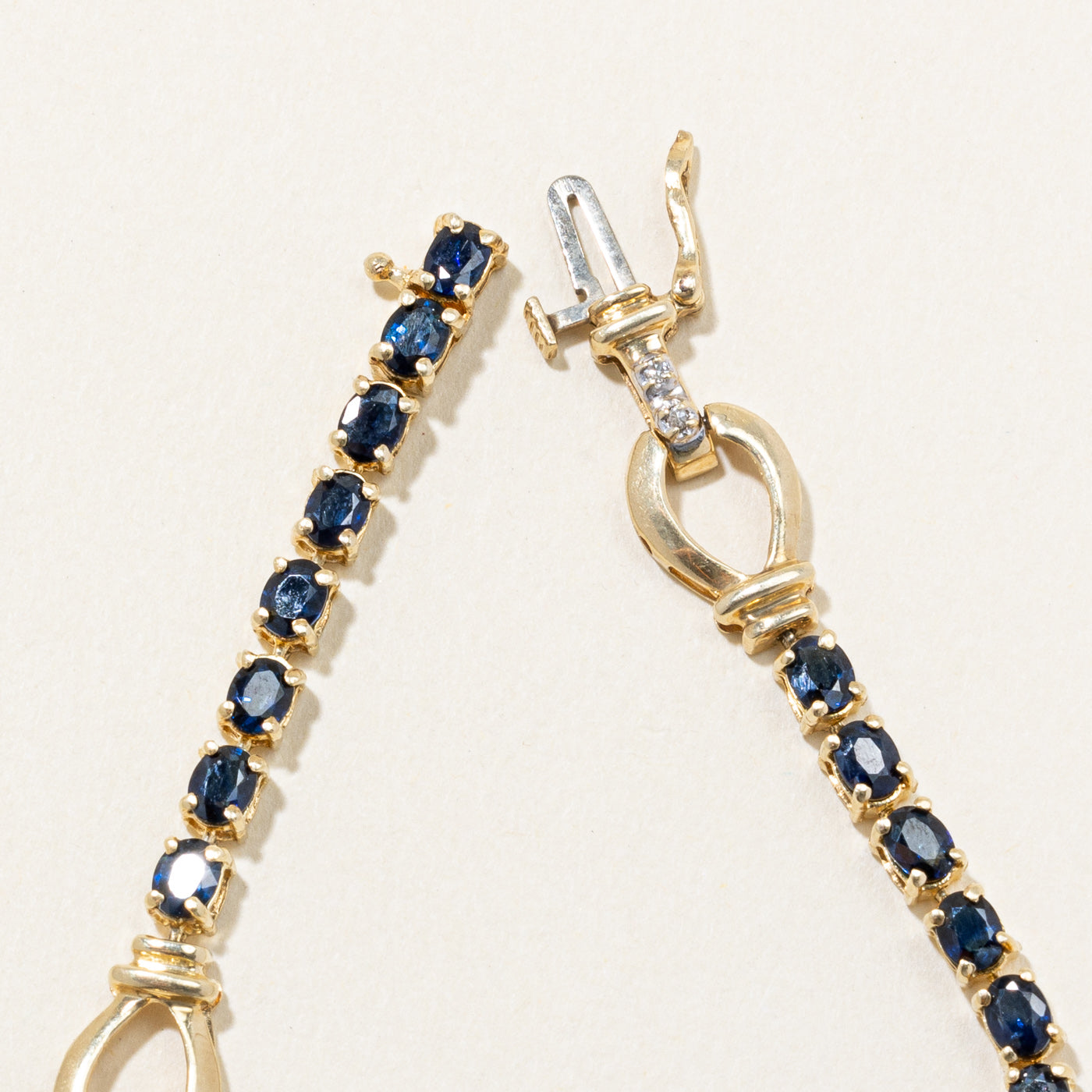 Bracelet saphir et diamants | 5,28 ct, 0,06 ct | 17,8 cm |