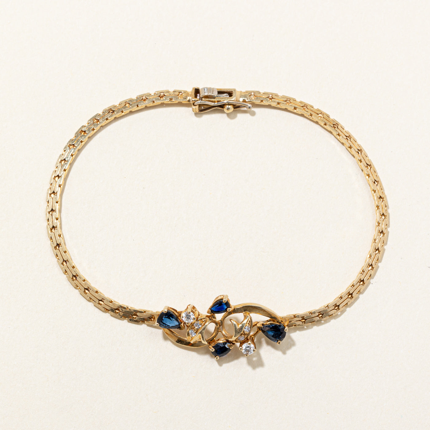 Sapphire & Diamond Pendant Bracelet | 0.75ctw, 0.11ctw | 7" |