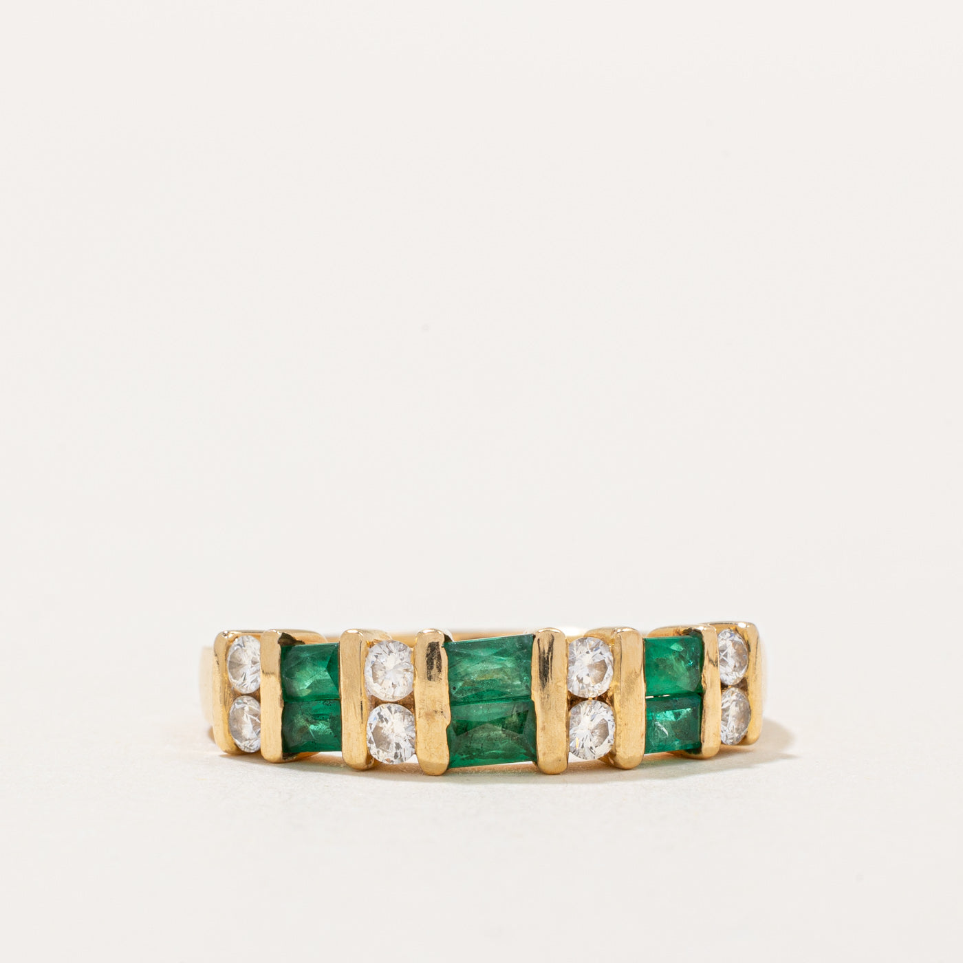 Emerald & Diamond Ring | 0.32ctw, 0.25ctw | SZ 6.75 |