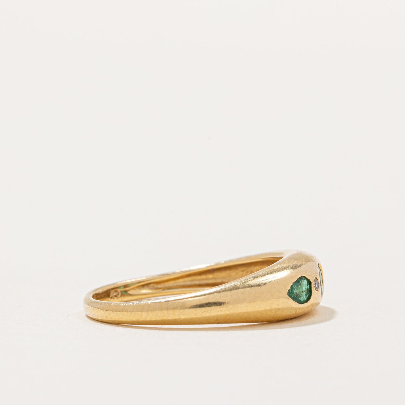 Flush Set Emerald & Diamond Ring | 0.20ctw, 0.01ctw | SZ 6.5 |