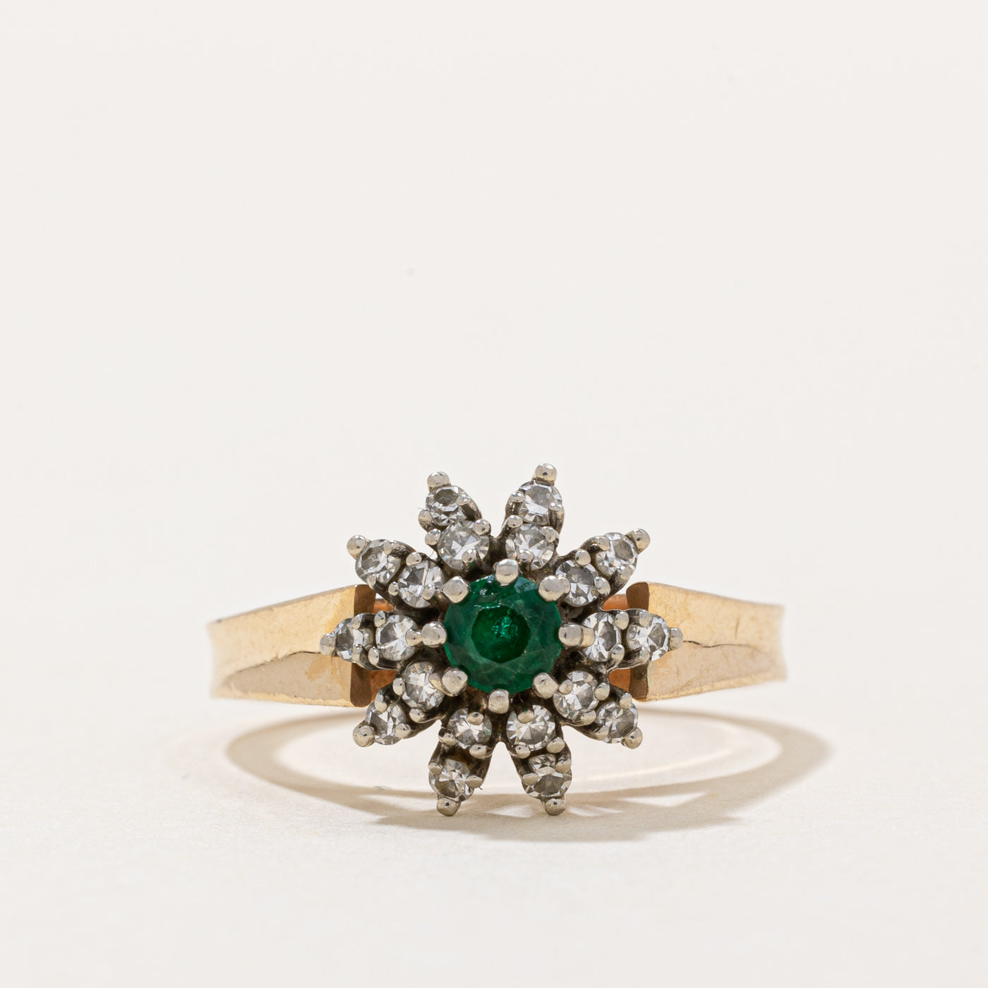 Emerald & Diamond Cluster Ring | 0.15ct, 0.20ctw | SZ 6 |