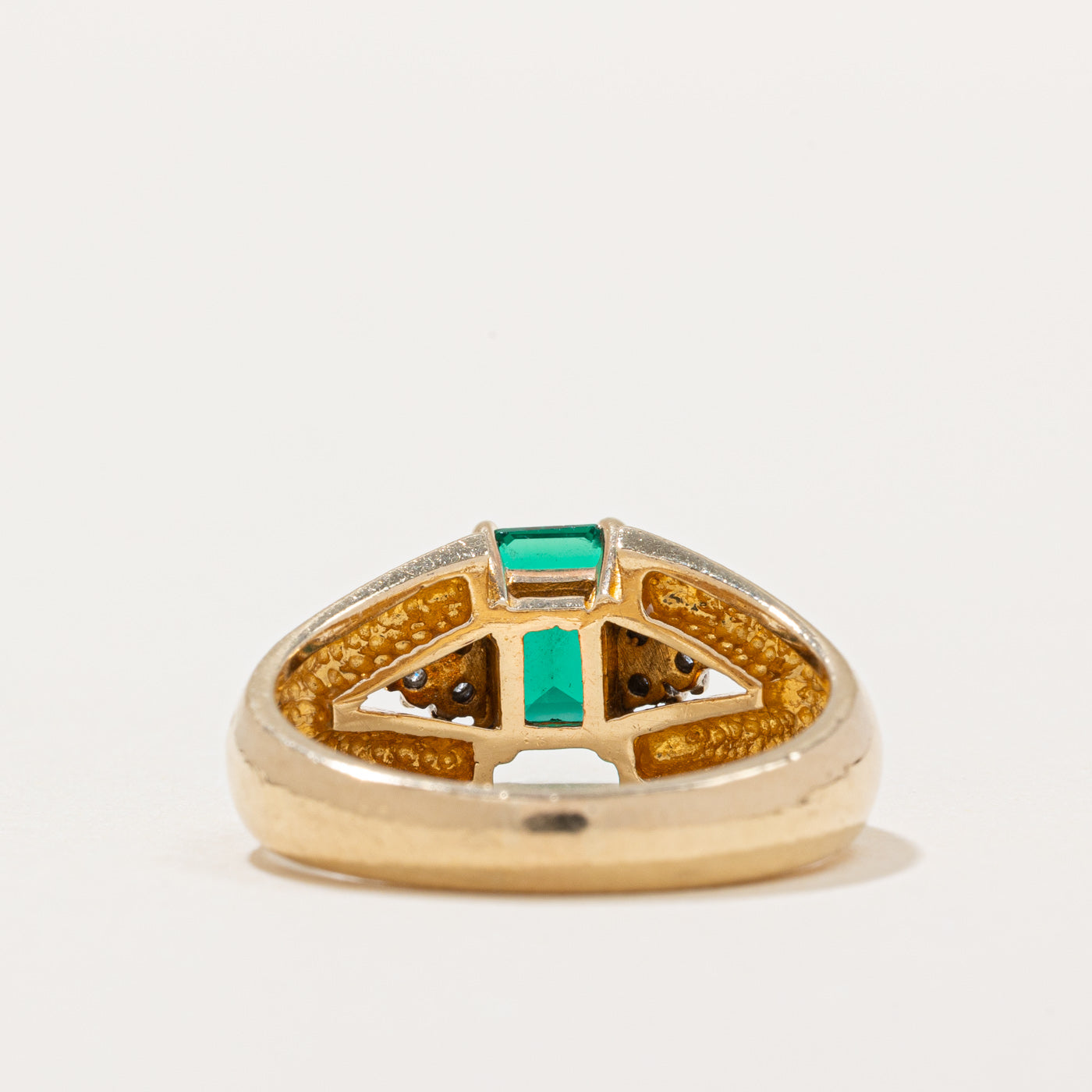 Synthetic Emerald & Diamond Cocktail Ring | 1.00ct, 0.03ctw | SZ 7 |
