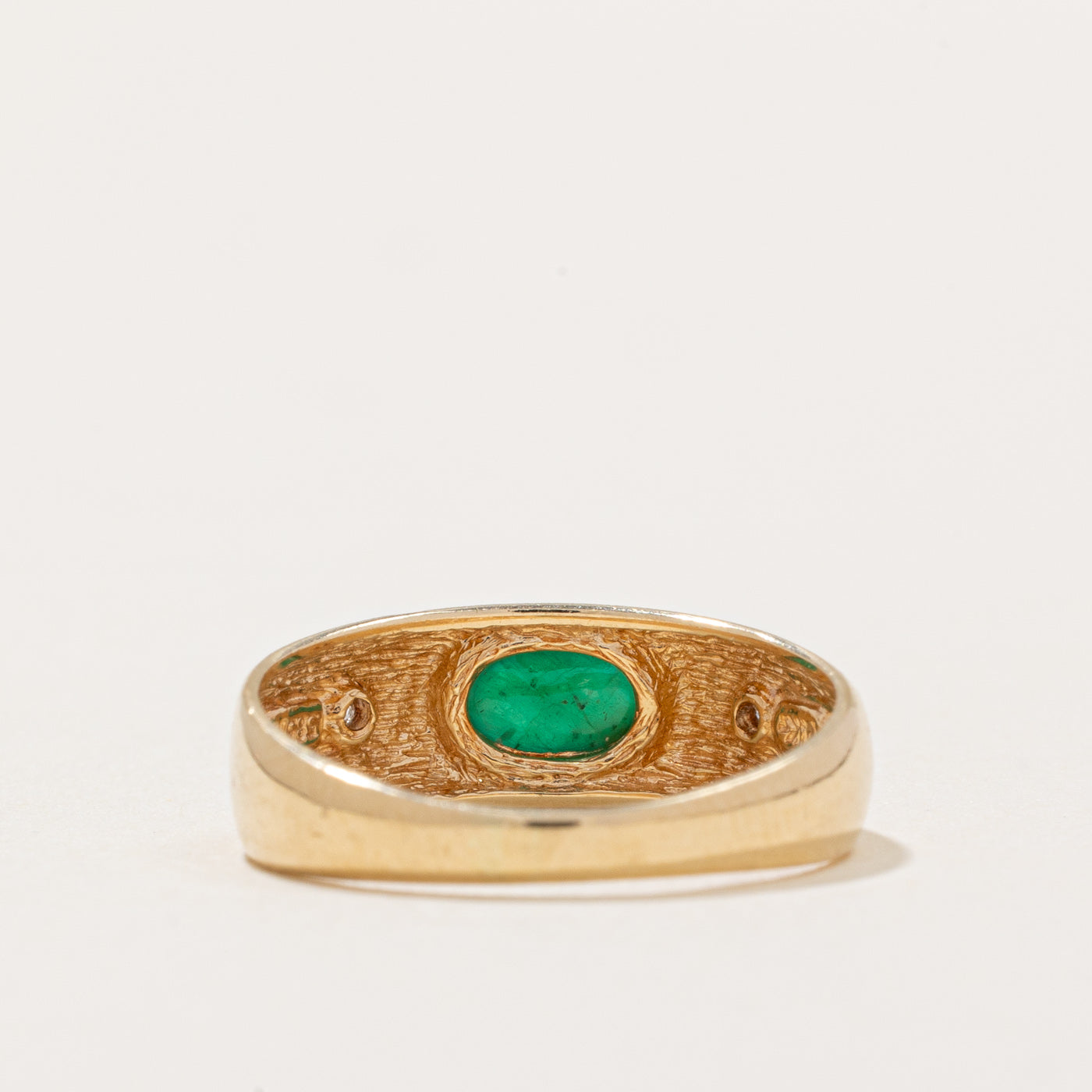 Bague émeraude et diamants | 0,39 ct, 0,01 ct au total | Taille 4,5 |