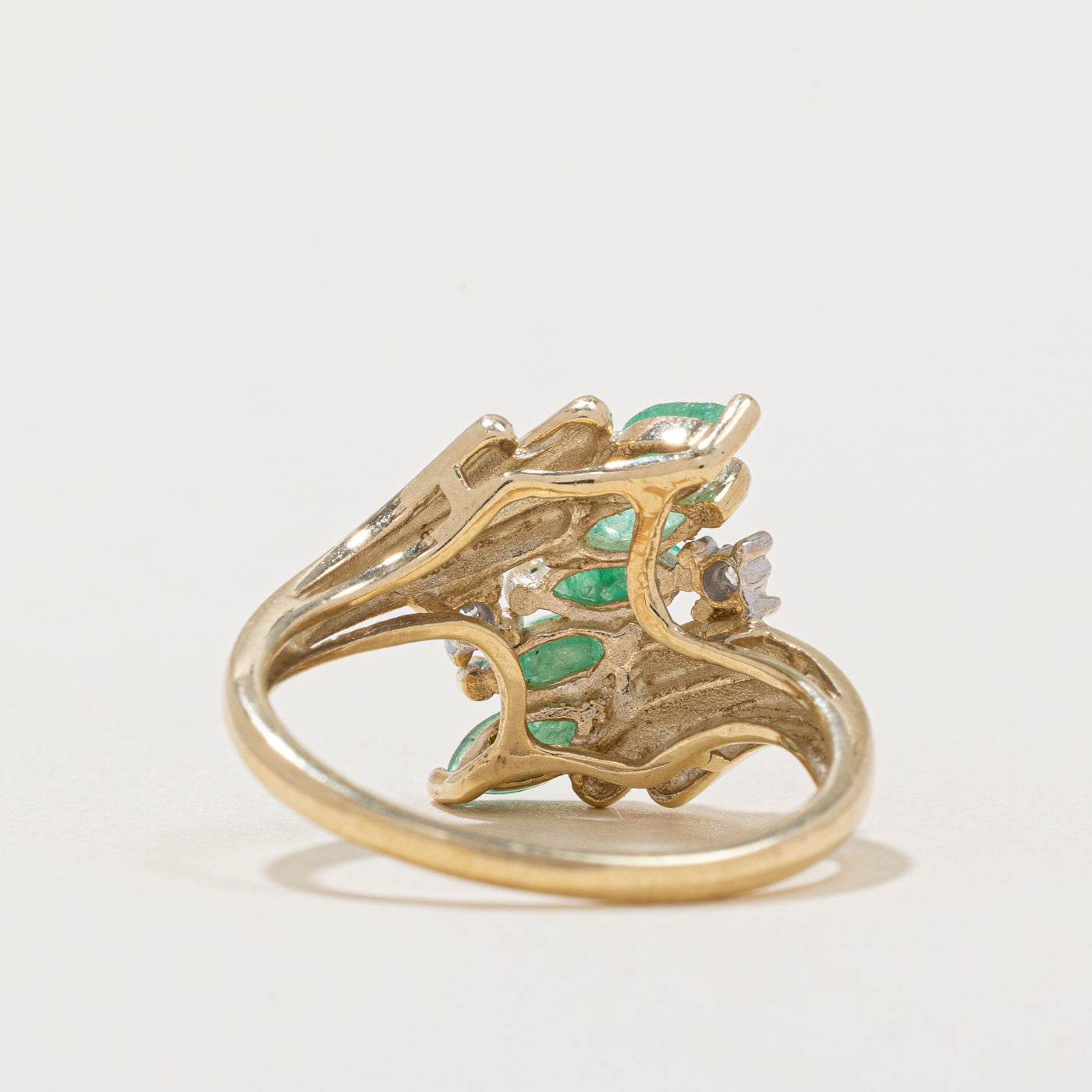 Emerald & Diamond Ring | 0.50ctw, 0.01ctw | SZ 5.5 |