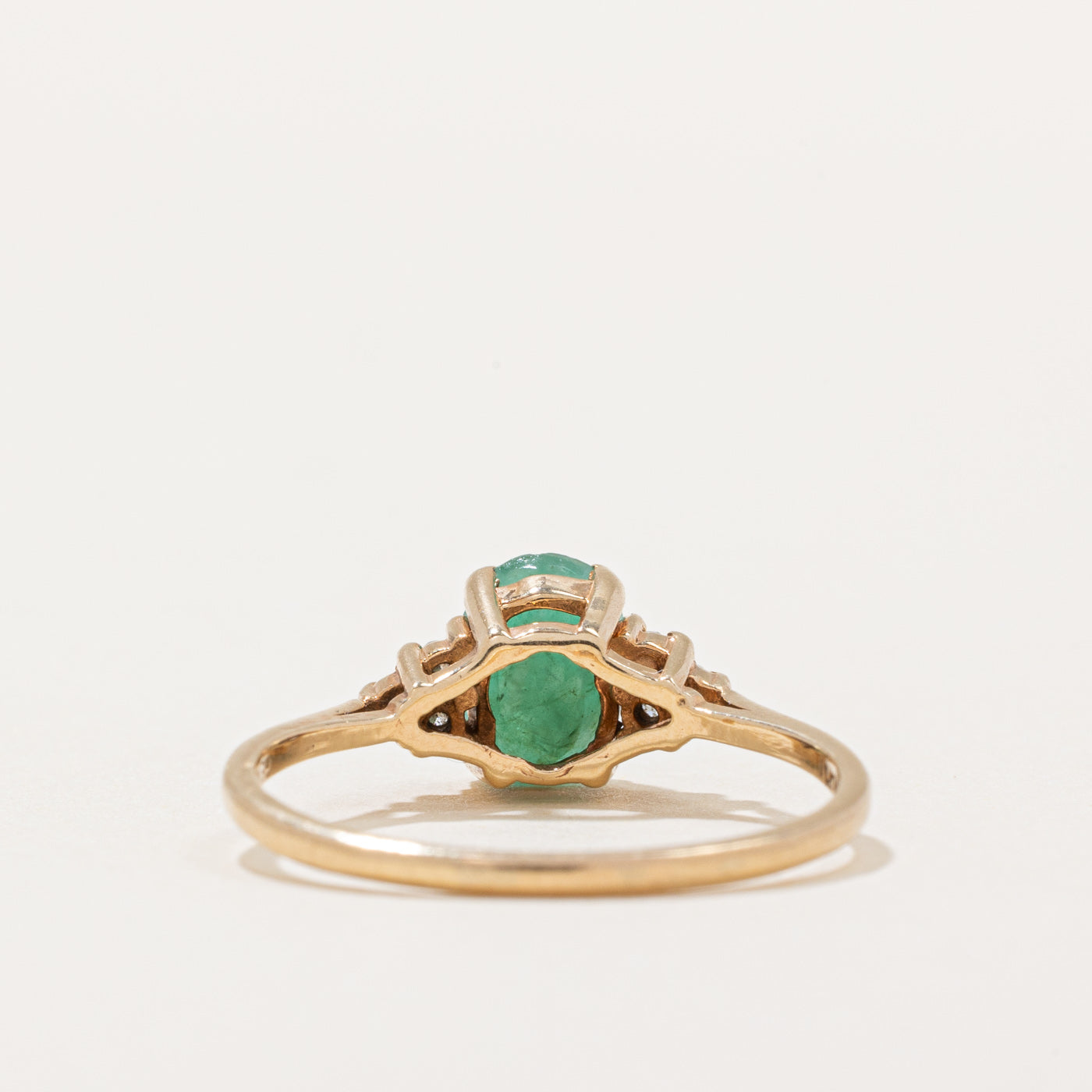 Bague émeraude et diamants | 1,00 ct, 0,06 ct au total | Taille 8,75 |