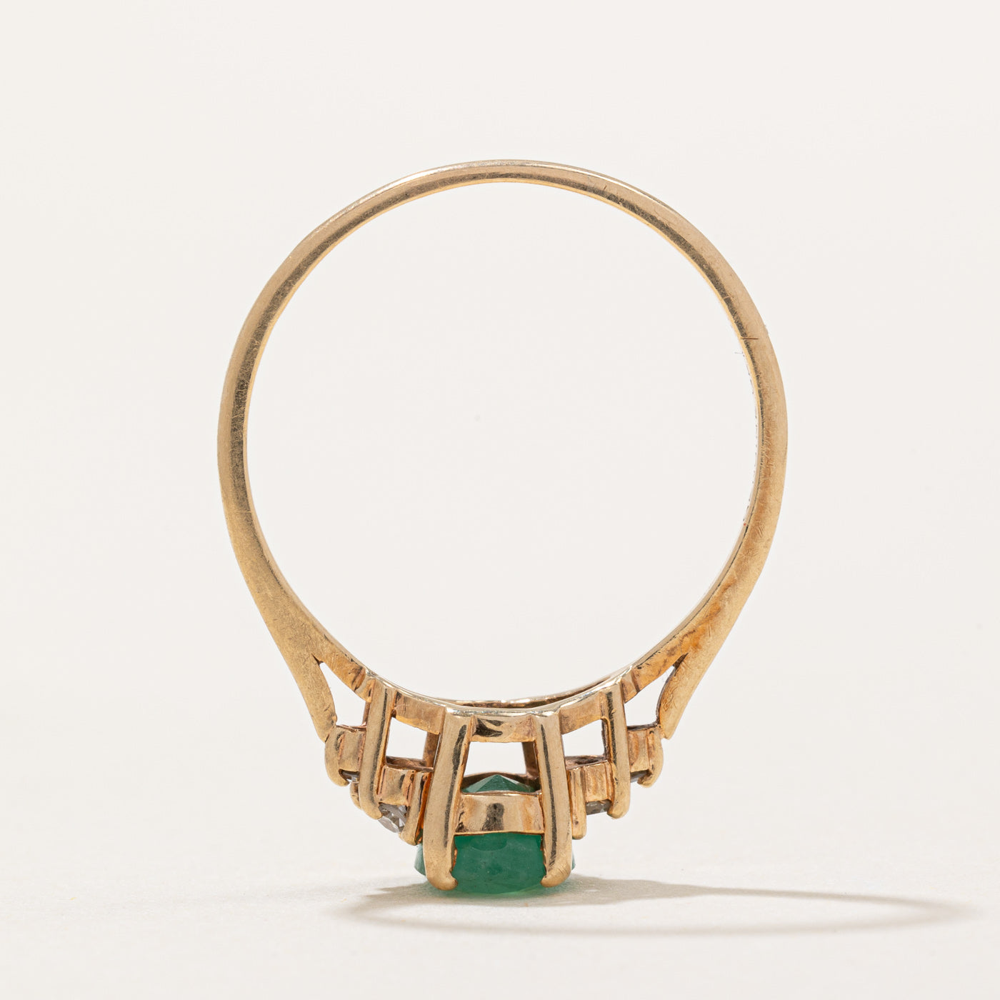 Bague émeraude et diamants | 1,00 ct, 0,06 ct au total | Taille 8,75 |