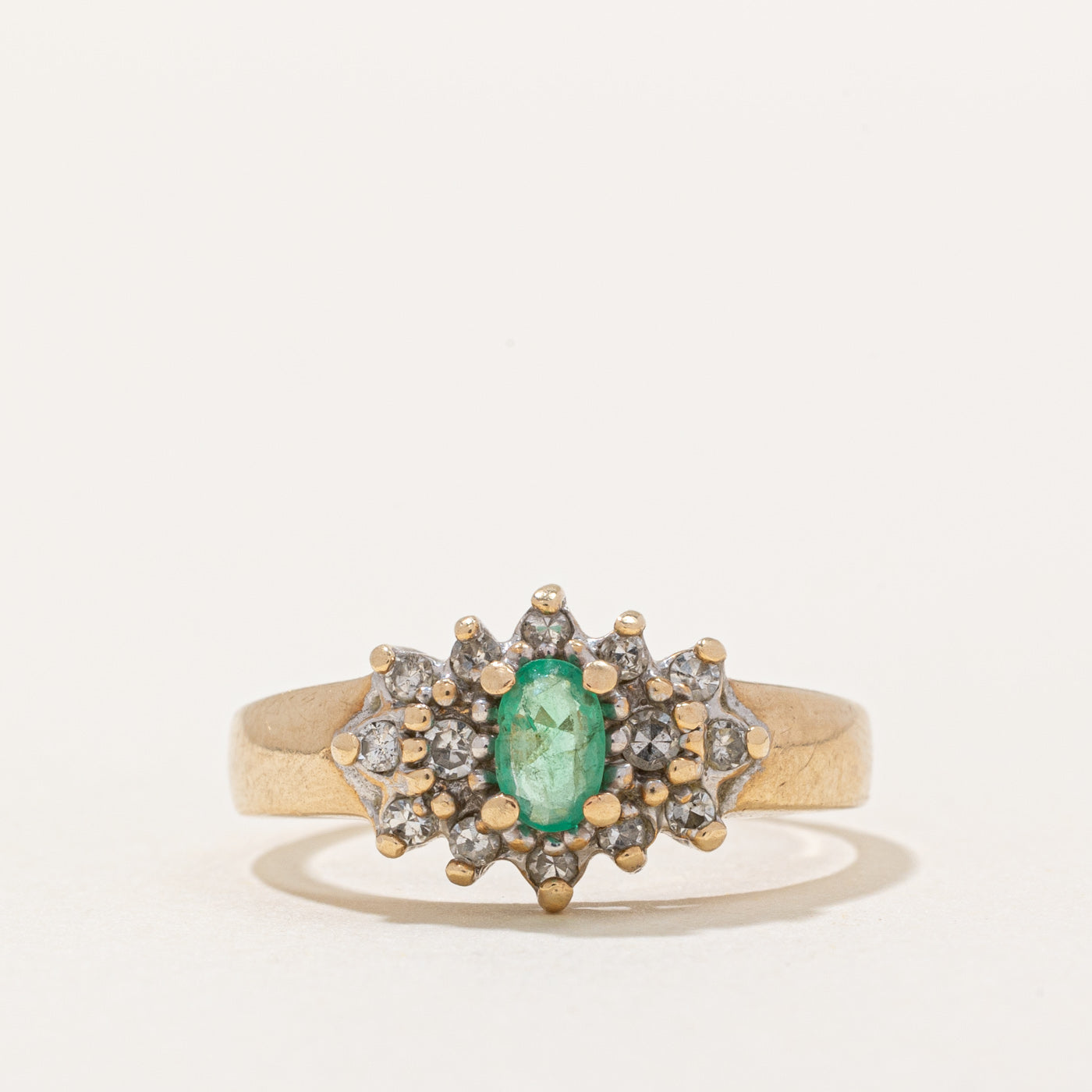 Emerald & Diamond Ring | 0.16ct, 0.14ctw | SZ 6 |