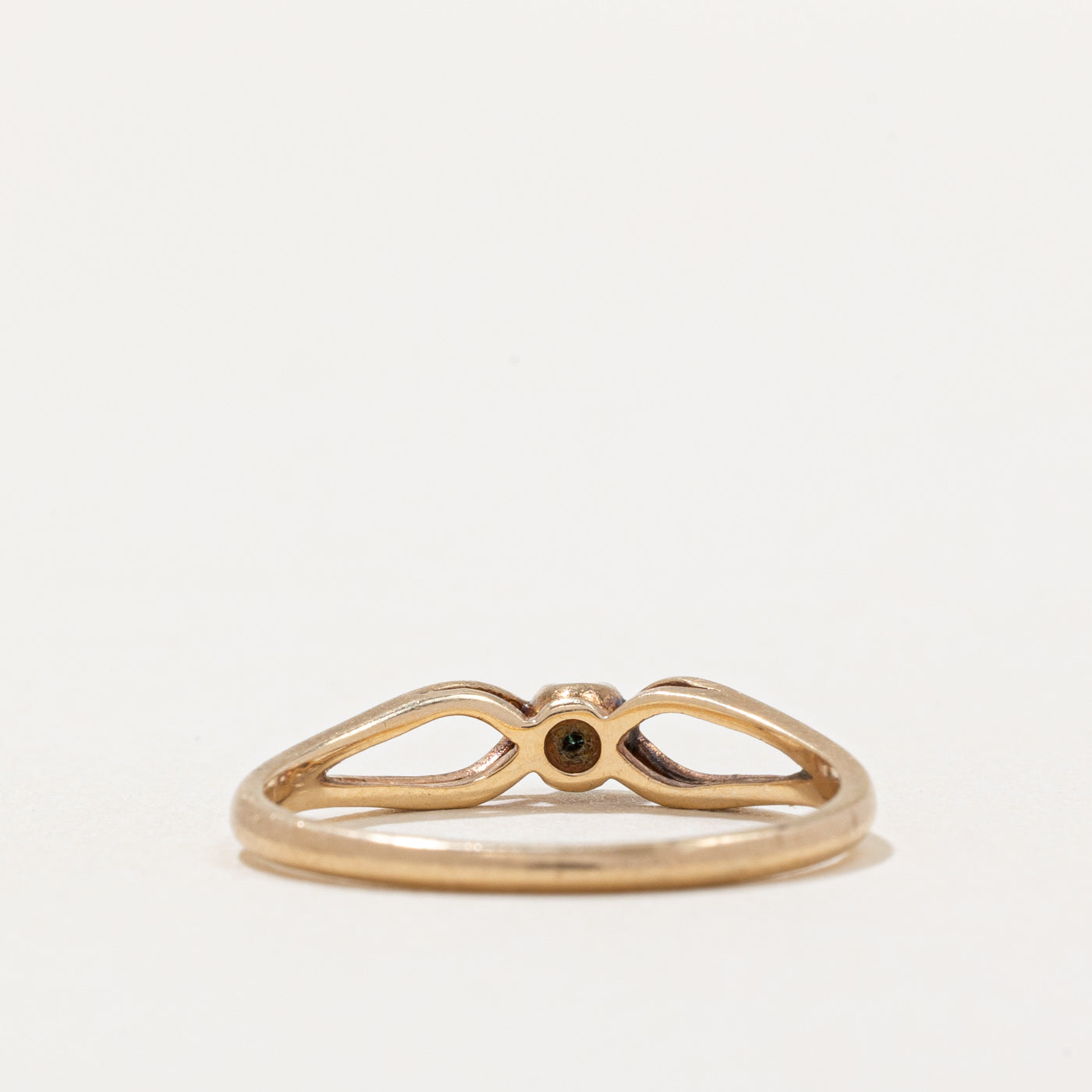 Emerald Ring | 0.013ct | SZ 6 |