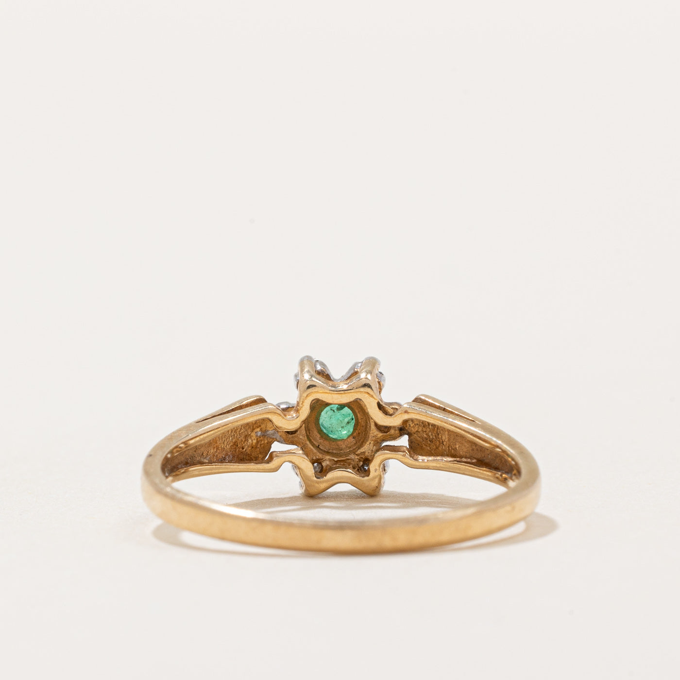 Emerald & Diamond Ring | 0.05ct, 0.03ctw | SZ 6.75 |