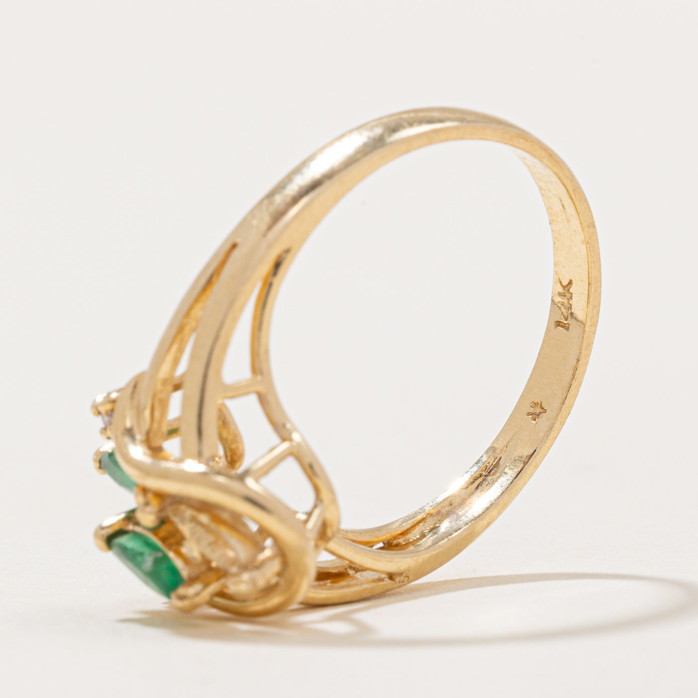 Emerald & Diamond Cocktail Ring | 0.14ctw, 0.01ctw | SZ 6.75 |