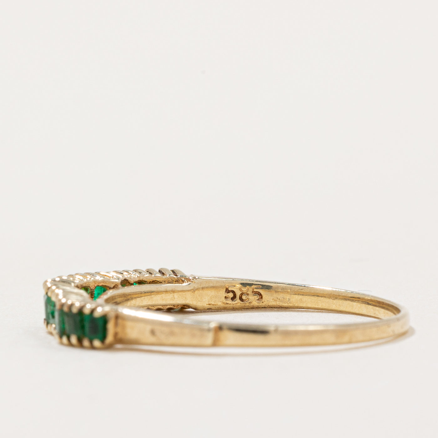 Bague Vague Émeraude | 0,22 ct | Taille 7,25 |