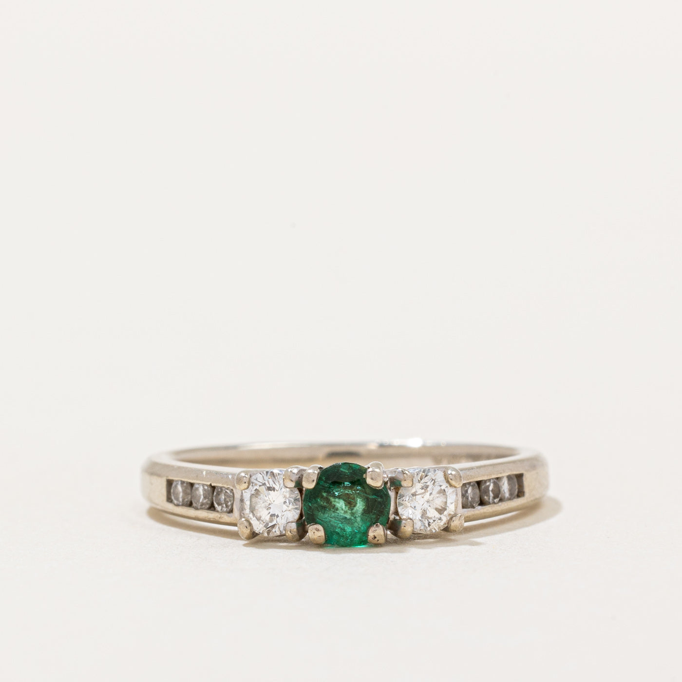 Emerald & Diamond Ring | 0.24ct, 0.26ctw | SZ 6.75 |