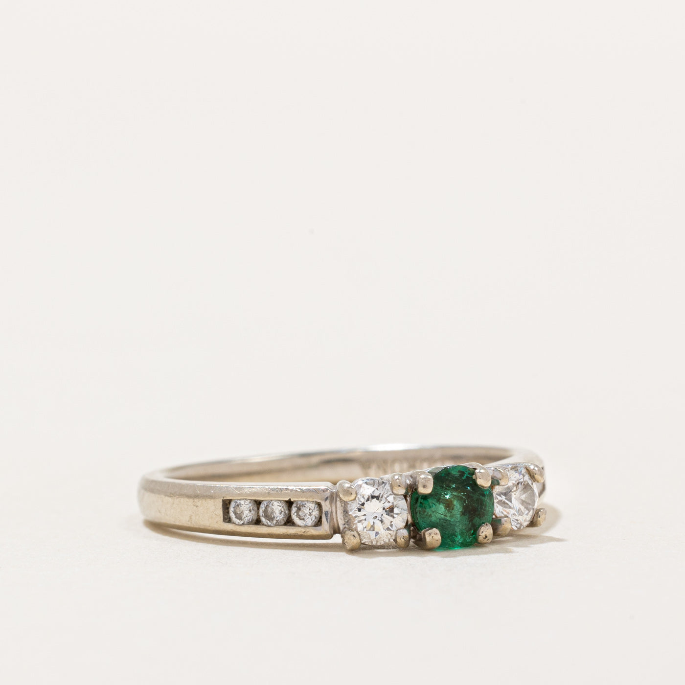 Emerald & Diamond Ring | 0.24ct, 0.26ctw | SZ 6.75 |