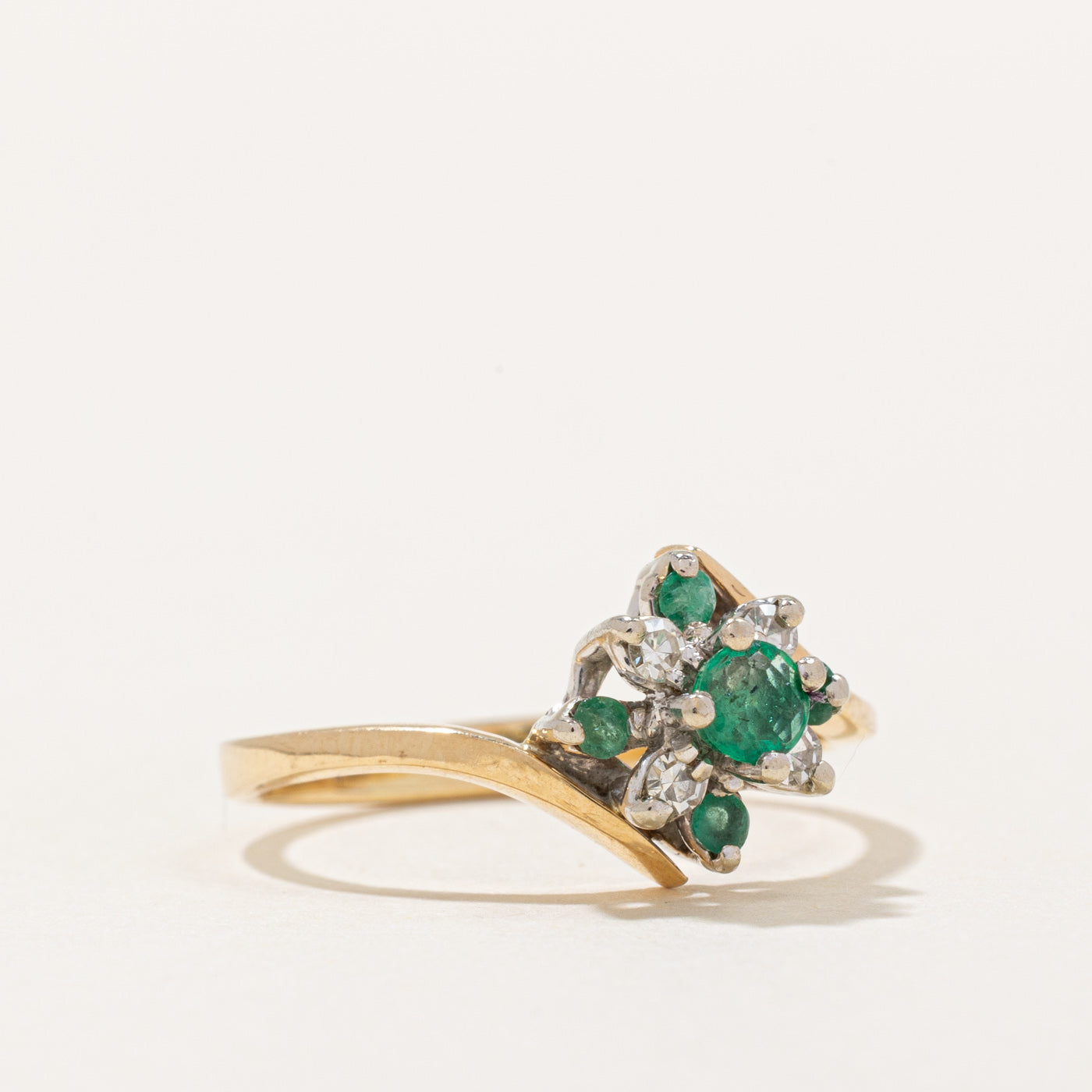 Emerald & Diamond Cocktail Ring | 0.16ctw, 0.10ctw | SZ 7.5 |