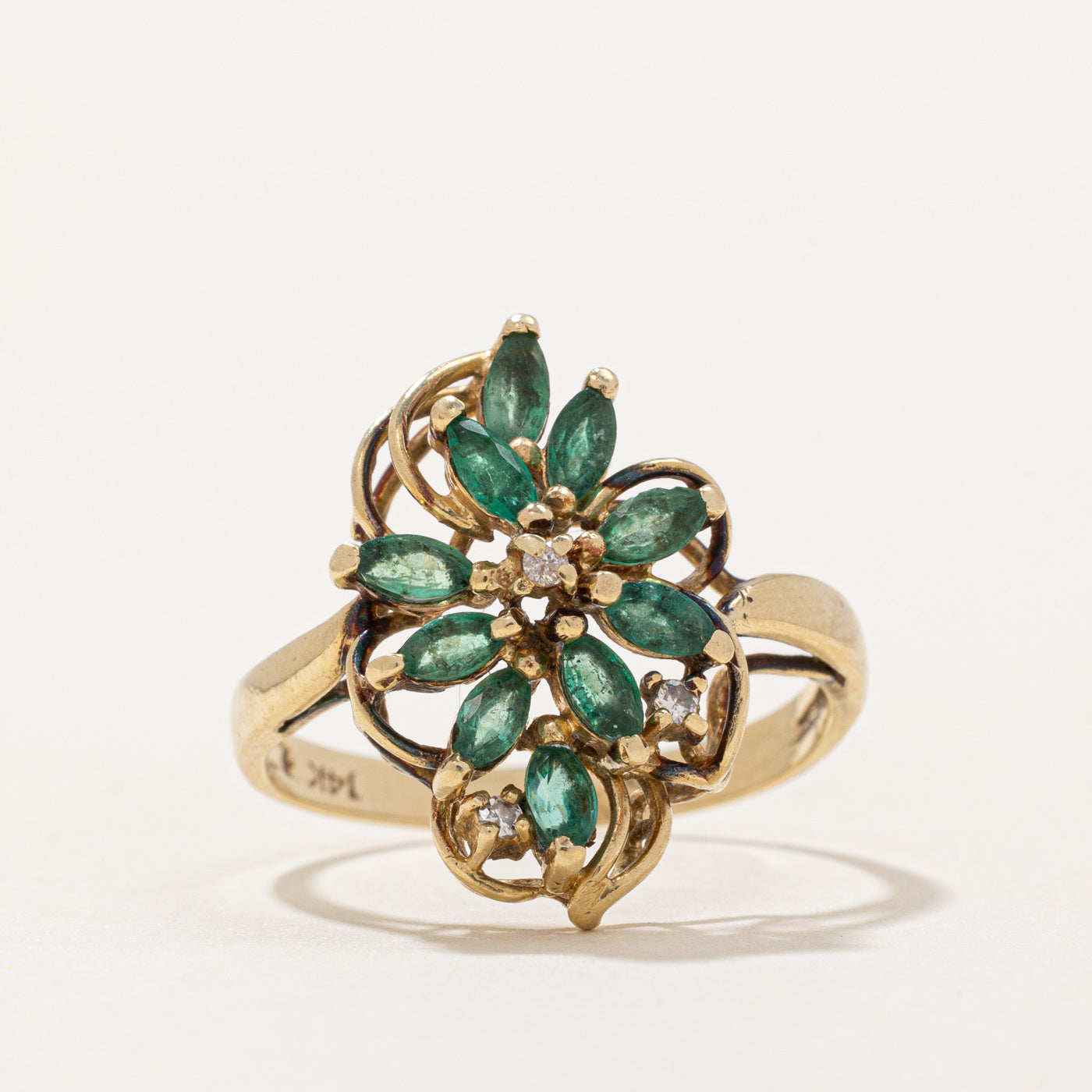 Emerald & Diamond Cocktail Ring | 0.80ctw, 0.03ctw | SZ 8 |