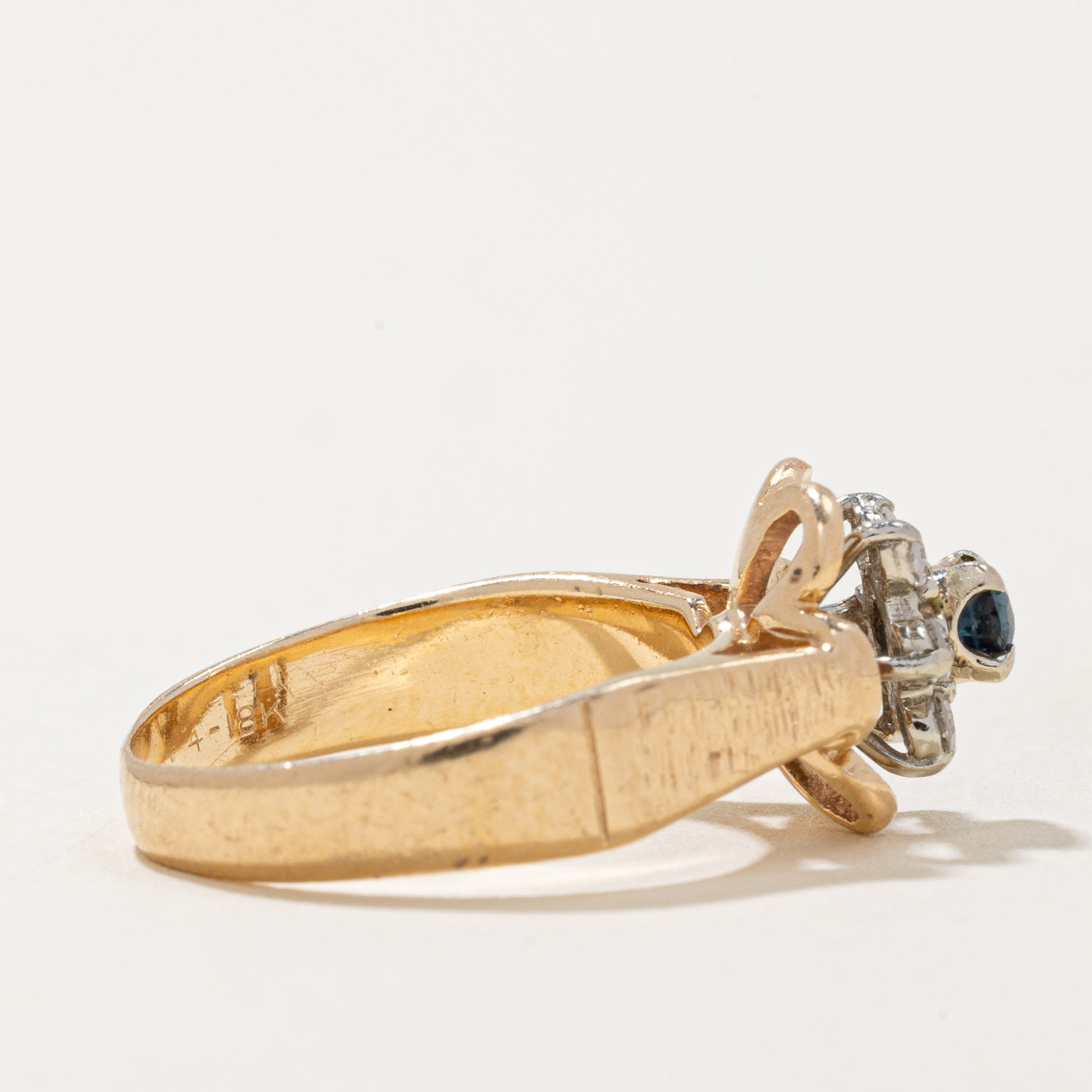 Sapphire & Diamond Flower Ring | 0.12ct, 0.10ctw | SZ 4 |