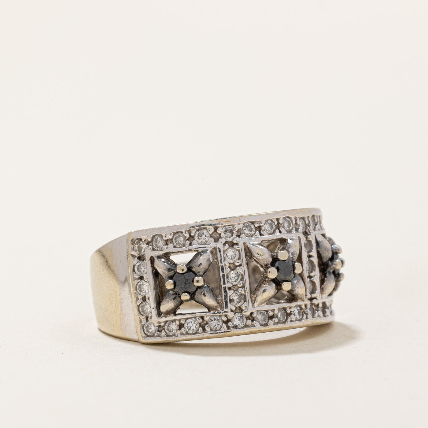 Black & White Diamond Cocktail Ring | 0.09ctw, 0.32ctw | SZ 6.5 |