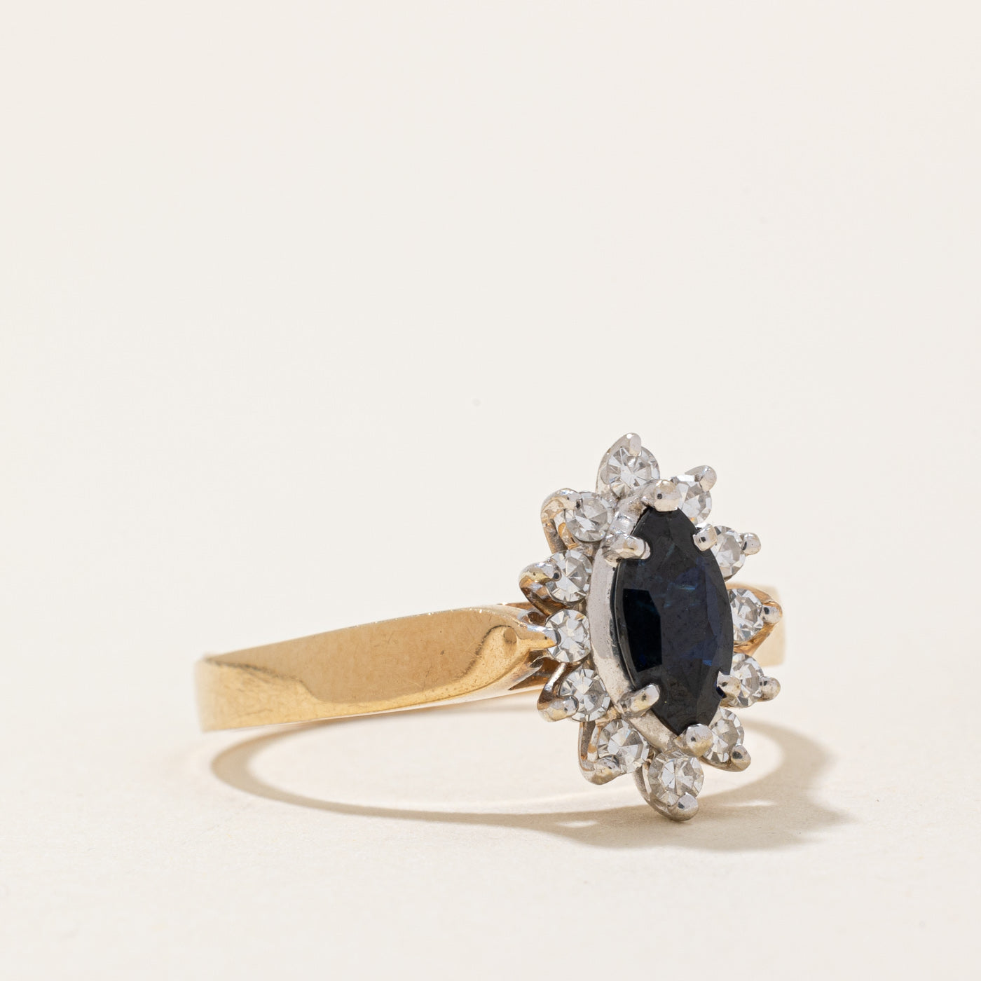 Sapphire & Diamond Halo Ring | 0.40ct, 0.26ctw | SZ 7.75 |