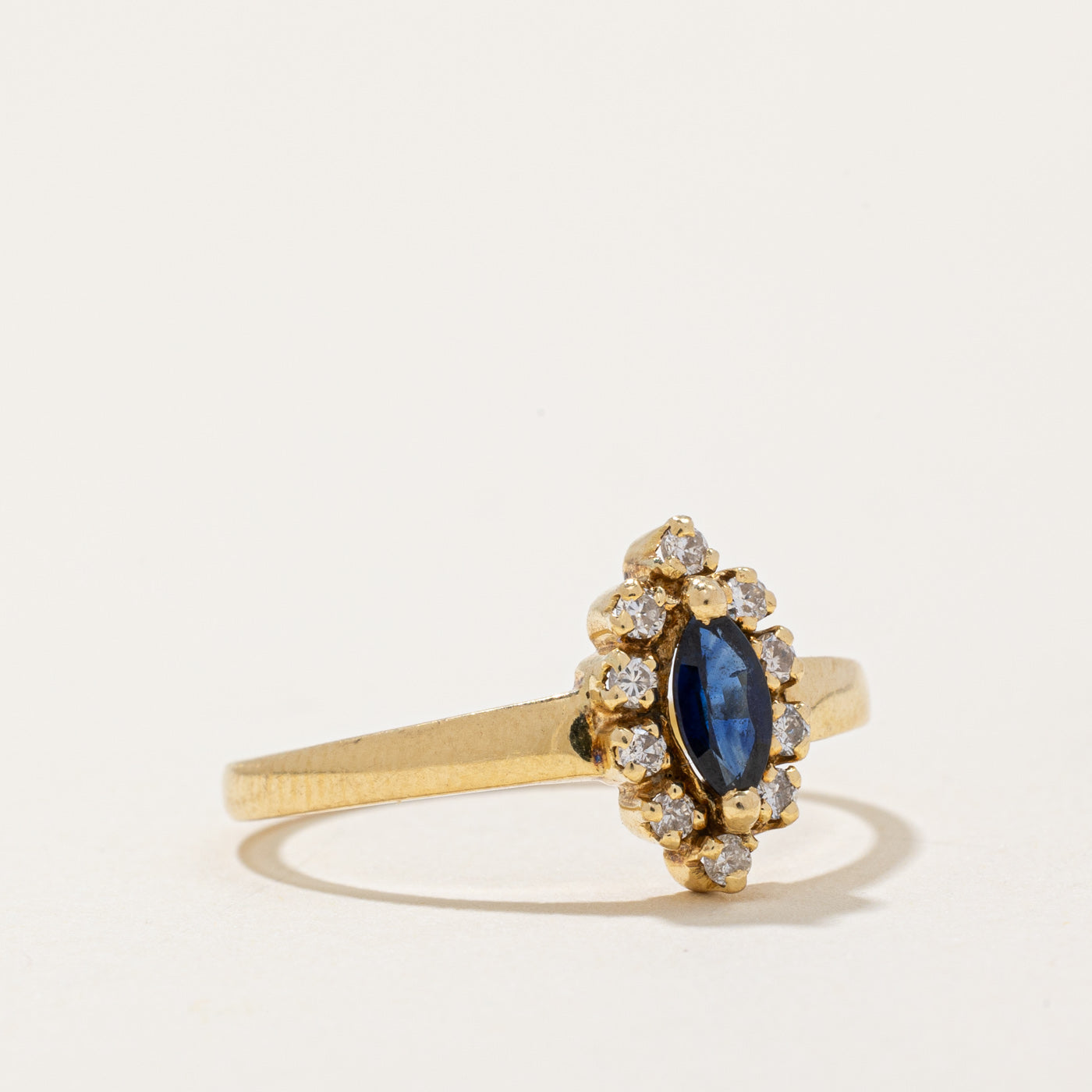 Sapphire & Diamond Halo Ring | 0.20ct, 0.10ctw | SZ 6.75 |