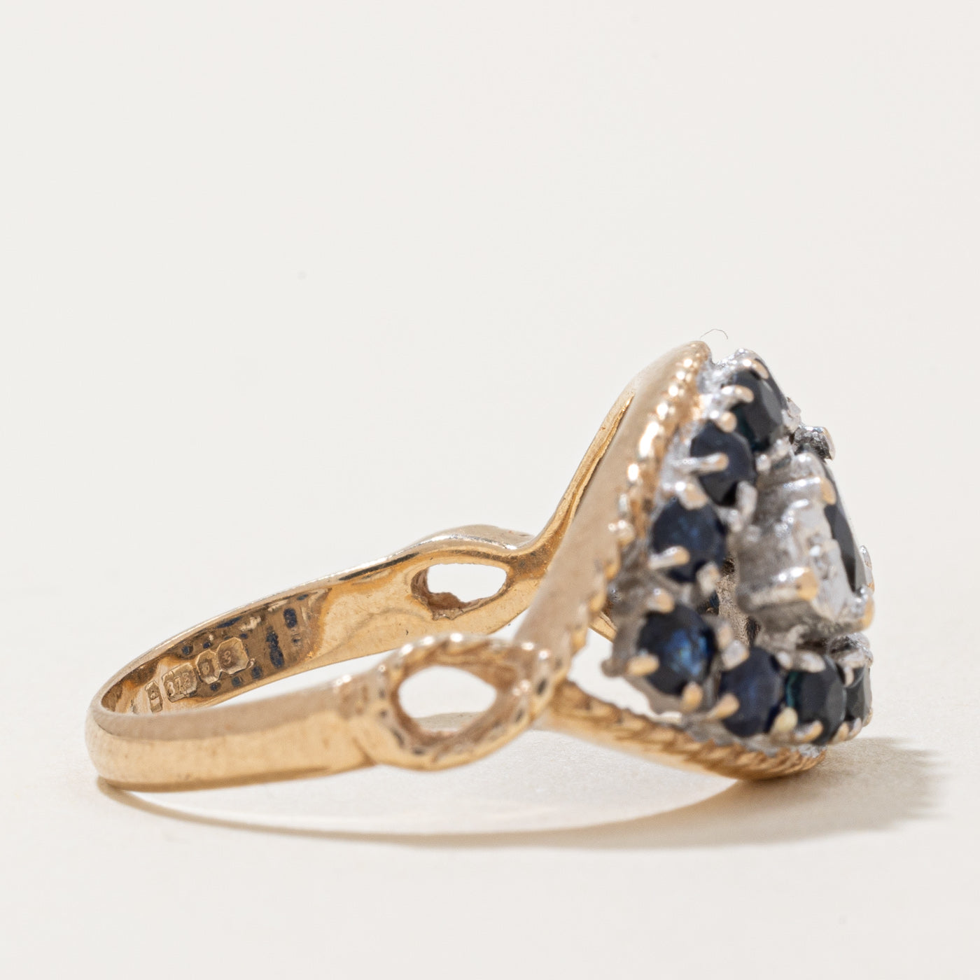 Bague Londres 1981 Saphir et Diamants | 1,20 ct, 0,01 ct | Taille 5,5 |