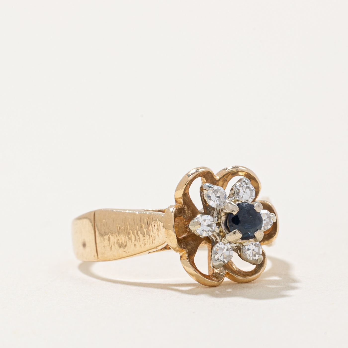 Sapphire & Diamond Flower Ring | 0.12ct, 0.10ctw | SZ 4 |