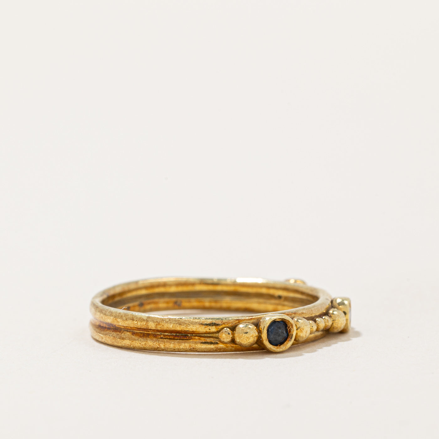 Bague trois saphirs | 0,09 ct | Taille 7 |