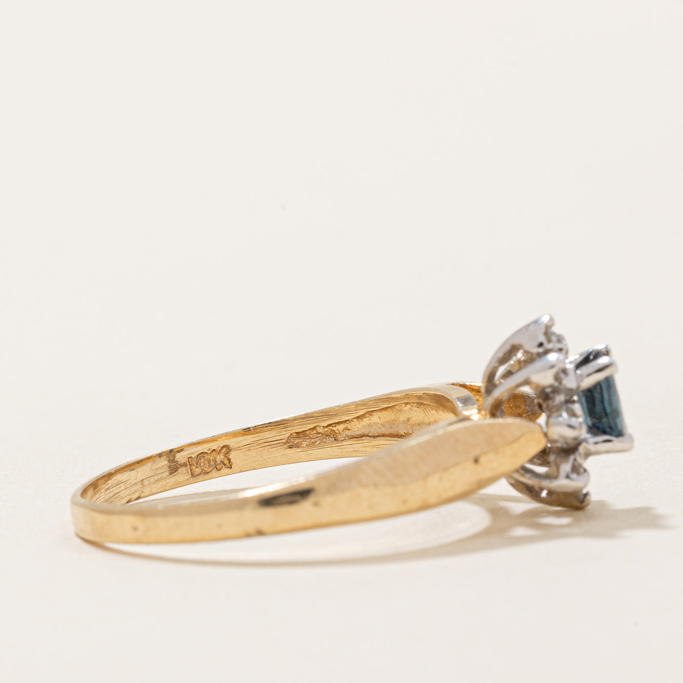 Sapphire & Diamond Halo Ring | 0.20ct, 0.04ctw | SZ 5.5 |
