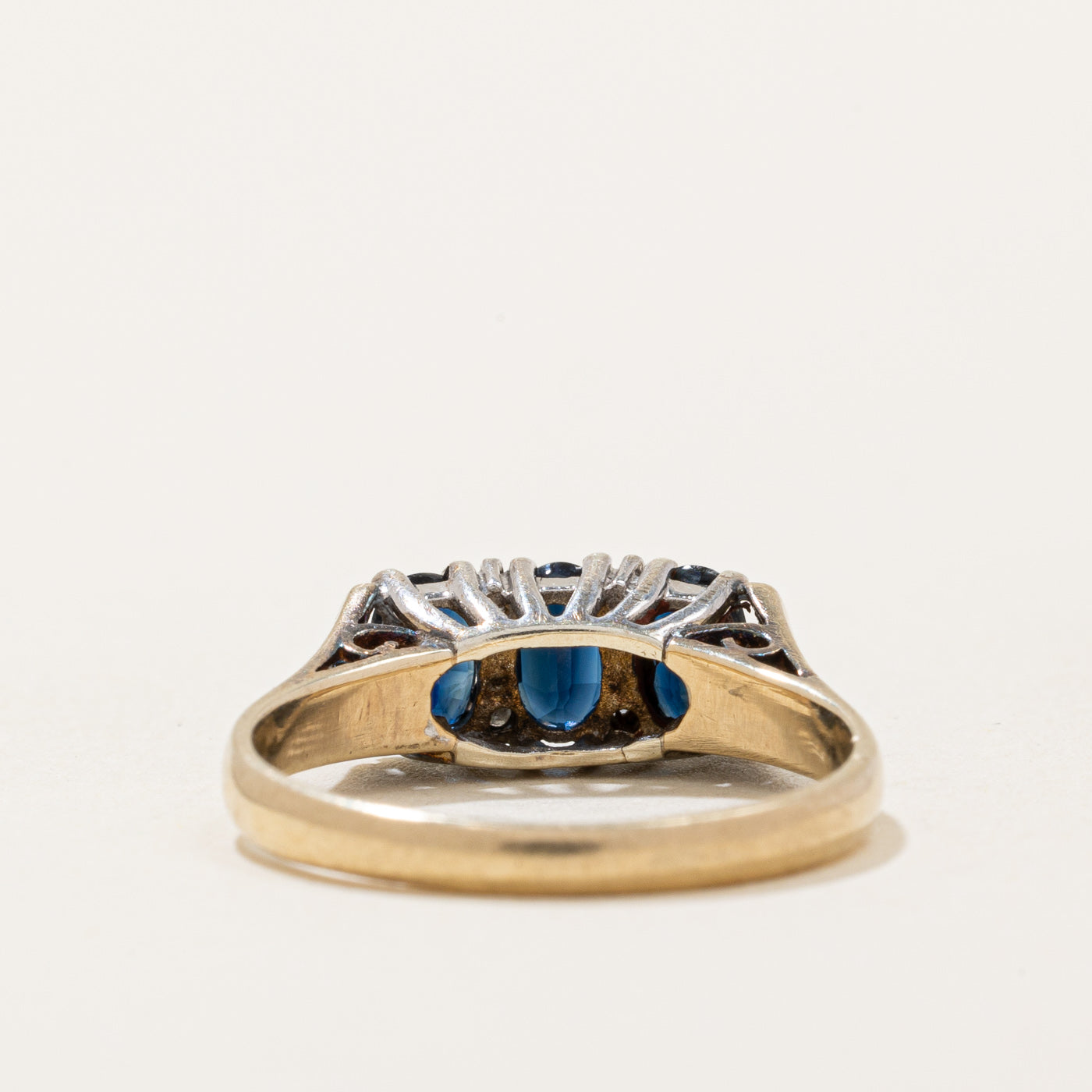 Sapphire & Diamond Ring | 1.00ctw, 0.02ctw | SZ 5 |