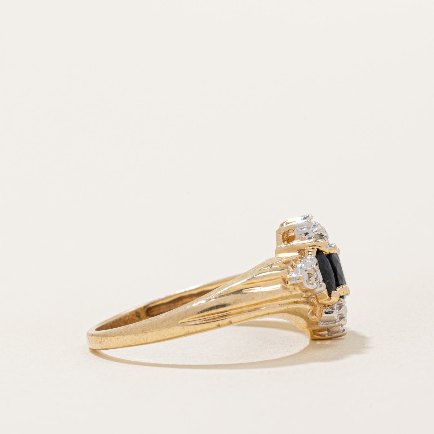 Sapphire & Diamond Ring | 0.66ctw, 0.02ctw | SZ 6.5 |