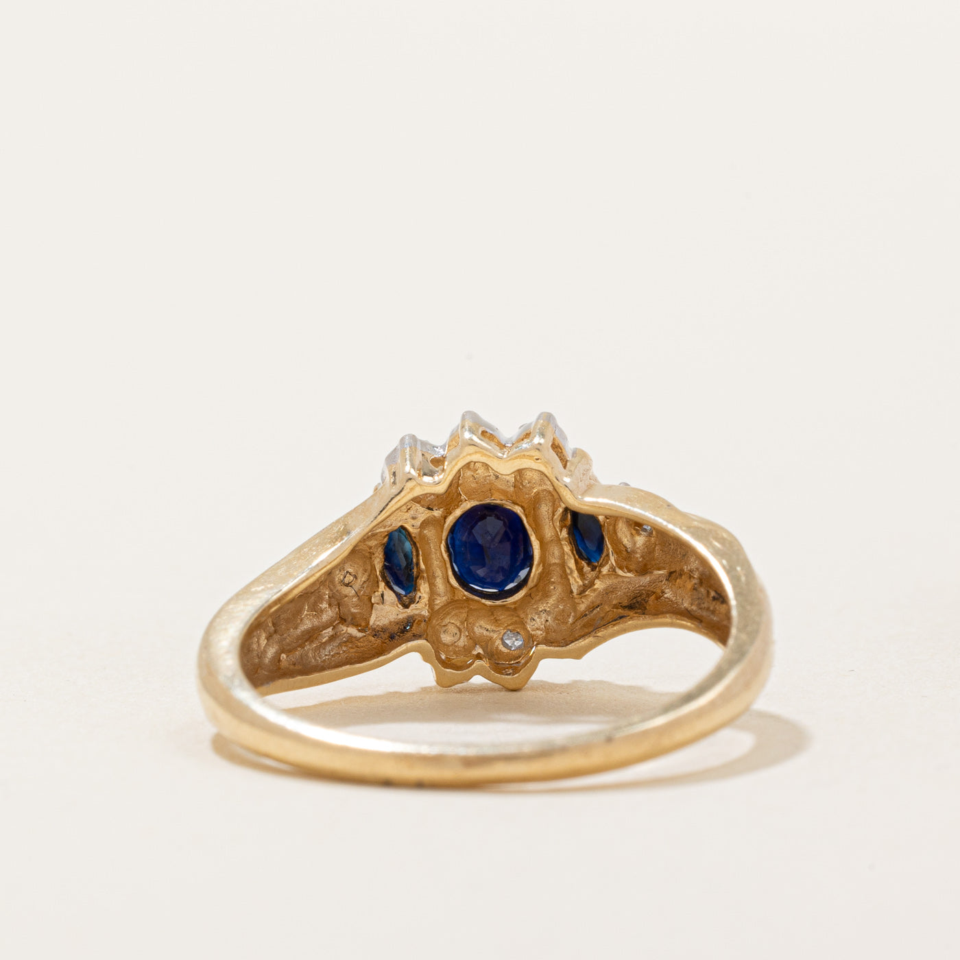 Sapphire & Diamond Ring | 0.66ctw, 0.02ctw | SZ 6.5 |