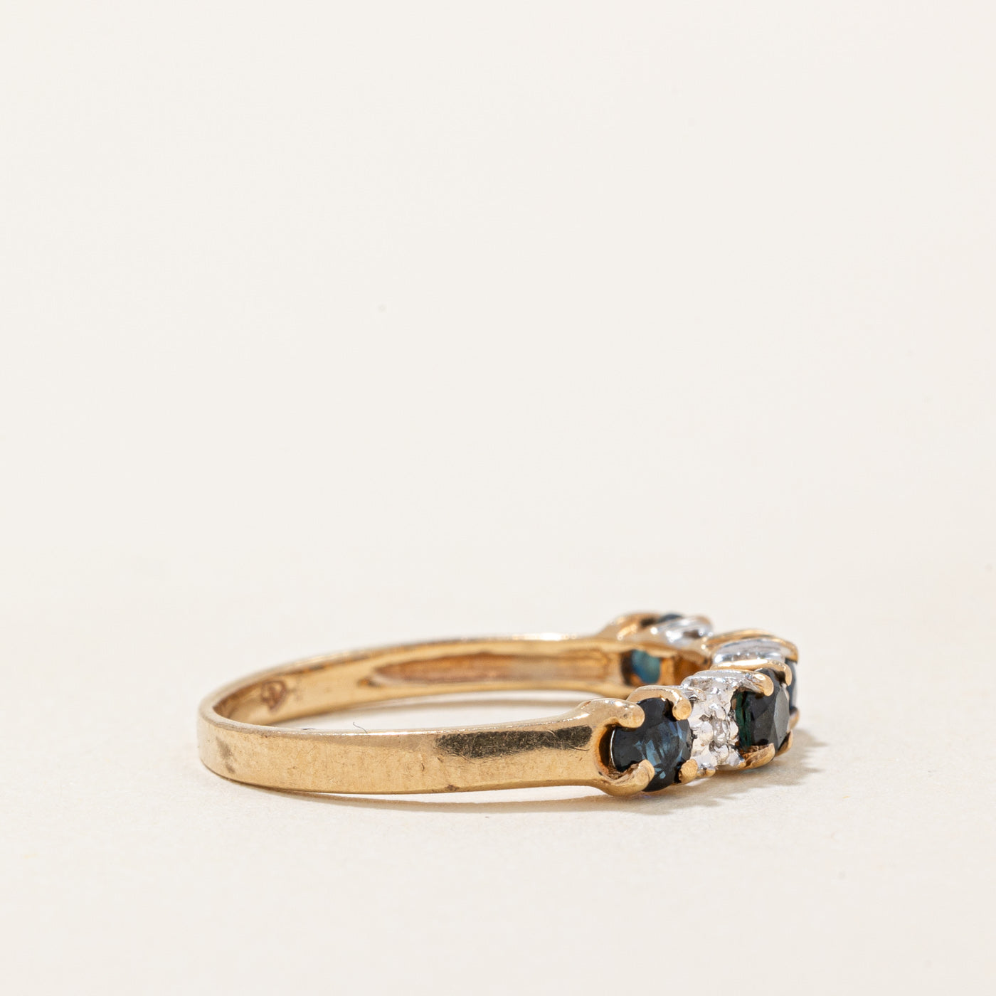 Sapphire & Diamond Ring | 0.20ctw, 0.01ctw | SZ 4.25 |
