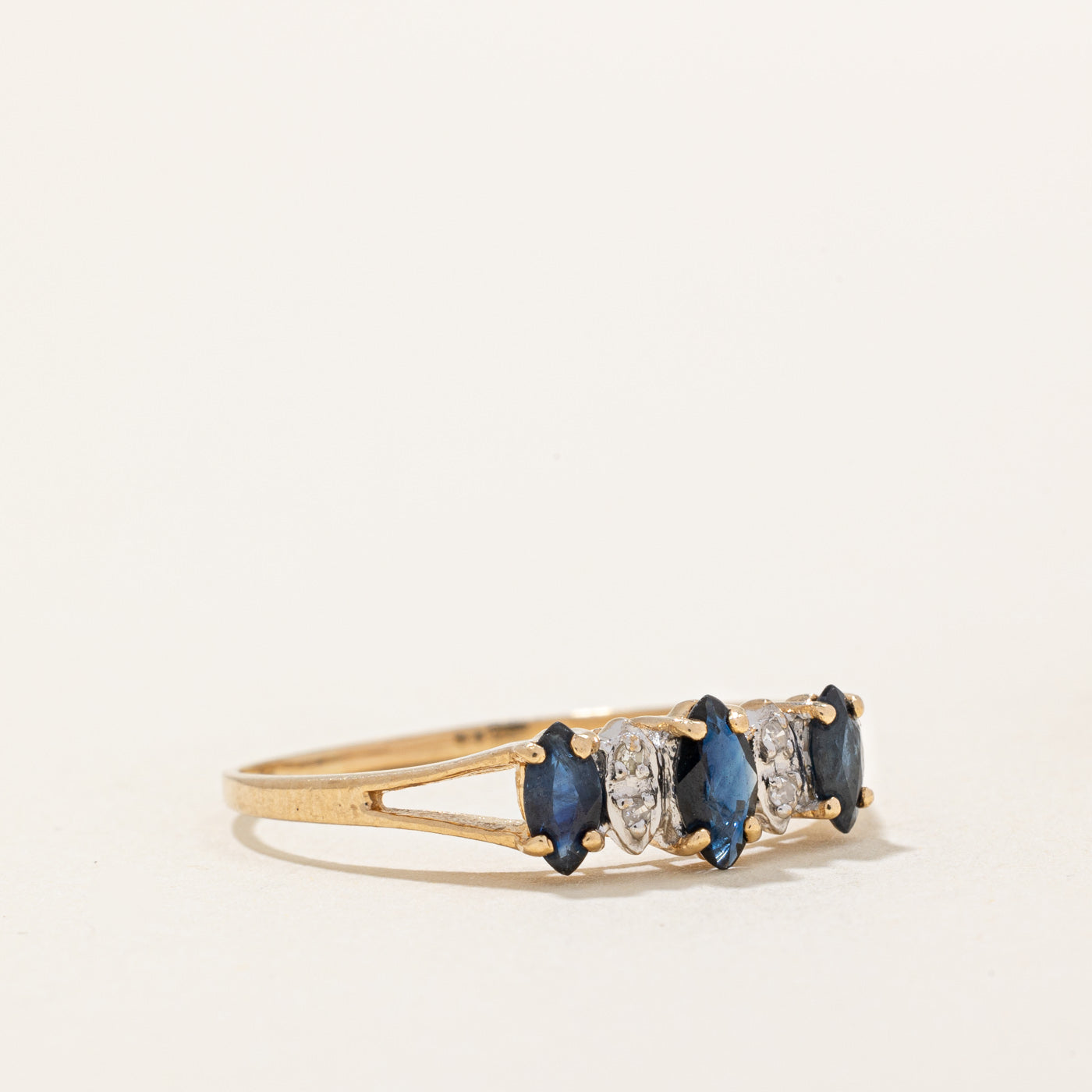 Sapphire & Diamond Ring | 0.40ctw, 0.02ctw | SZ 9.75 |