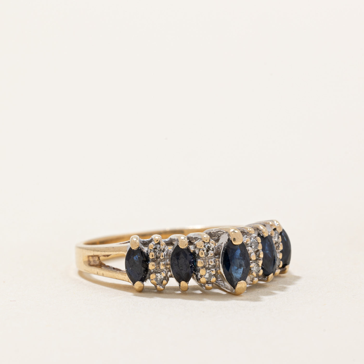 Sapphire & Diamond Ring | 0.50ctw, 0.04ctw | SZ 5.5 |