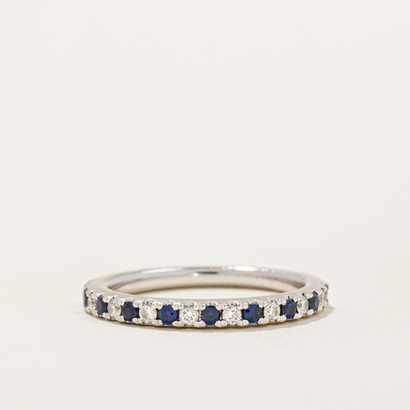 Bague en saphir synthétique et diamants naturels | 0,15 ct, 0,13 ct | Taille 5,5 |