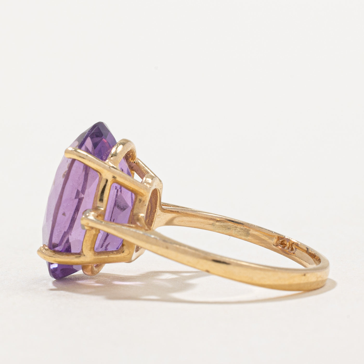 Amethyst & Diamond Cocktail Ring | 5.50ct, 0.04ctw | SZ 4.5 |