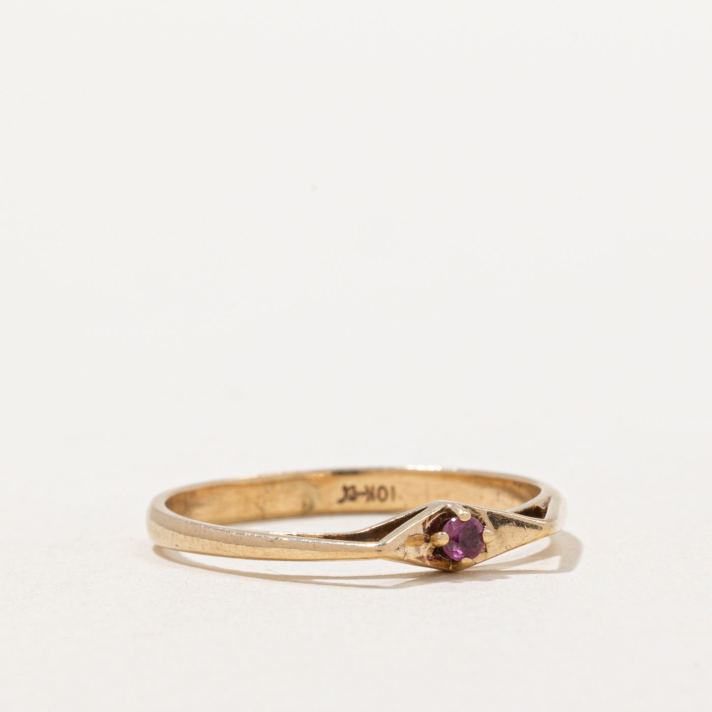 Bague rubis | 0,04 ct | Taille 6,75 |